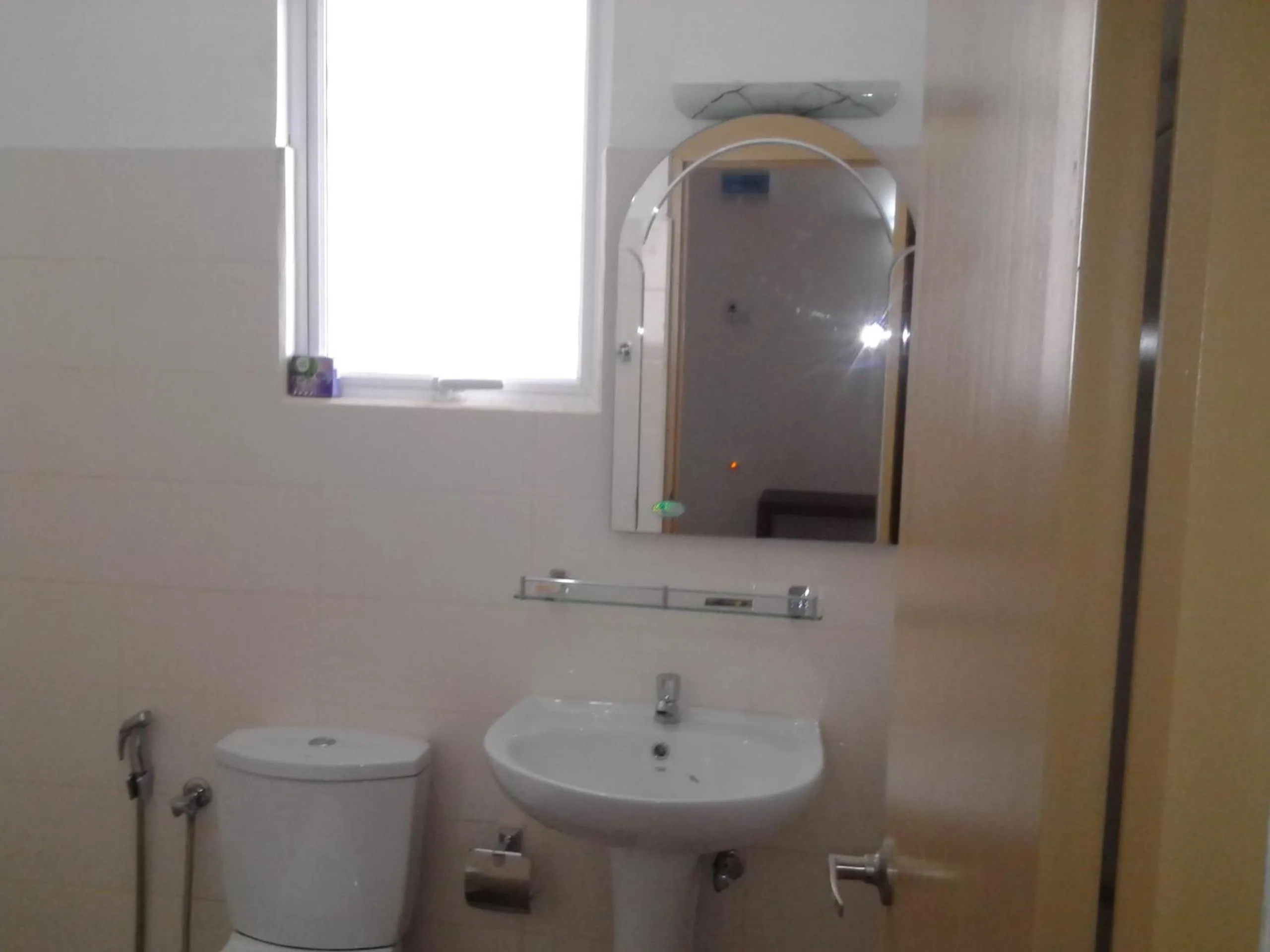 Bathroom in Hotel Oviya