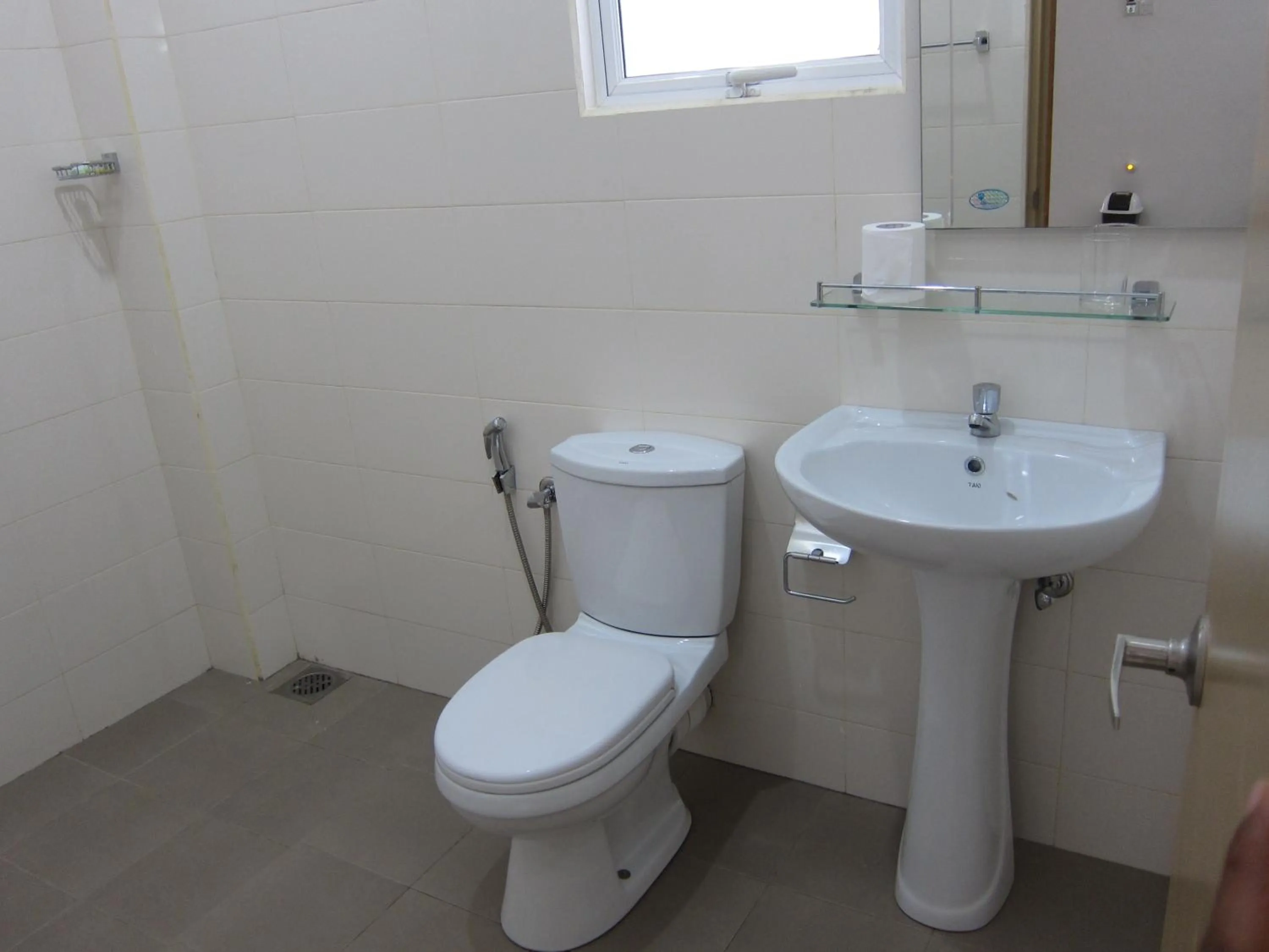 Bathroom in Hotel Oviya