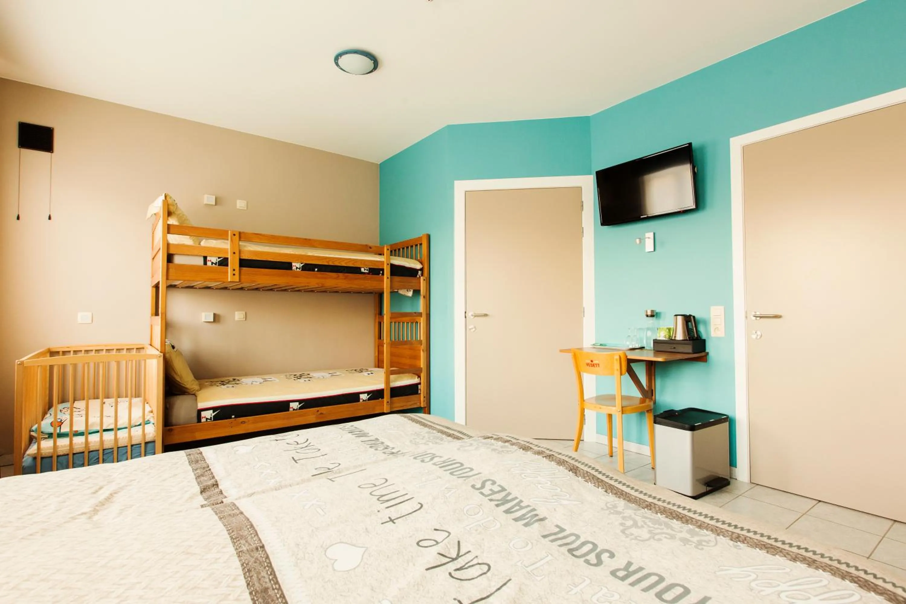 TV and multimedia, Bed in B&B Hoeve de Schapenkop