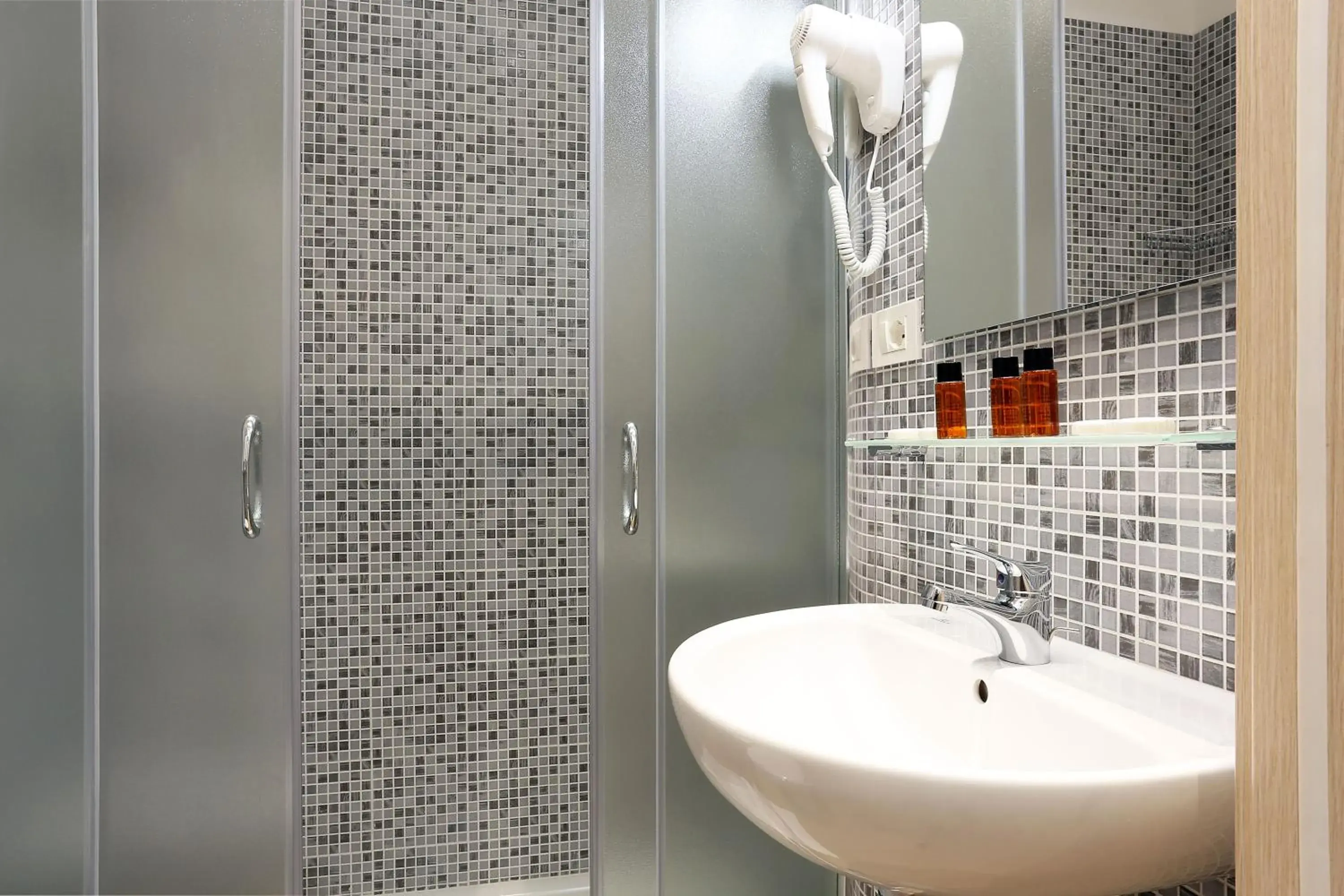 Economy Double Room in AdoraSuite 2 Economy Double Room in AdoraSuite 2