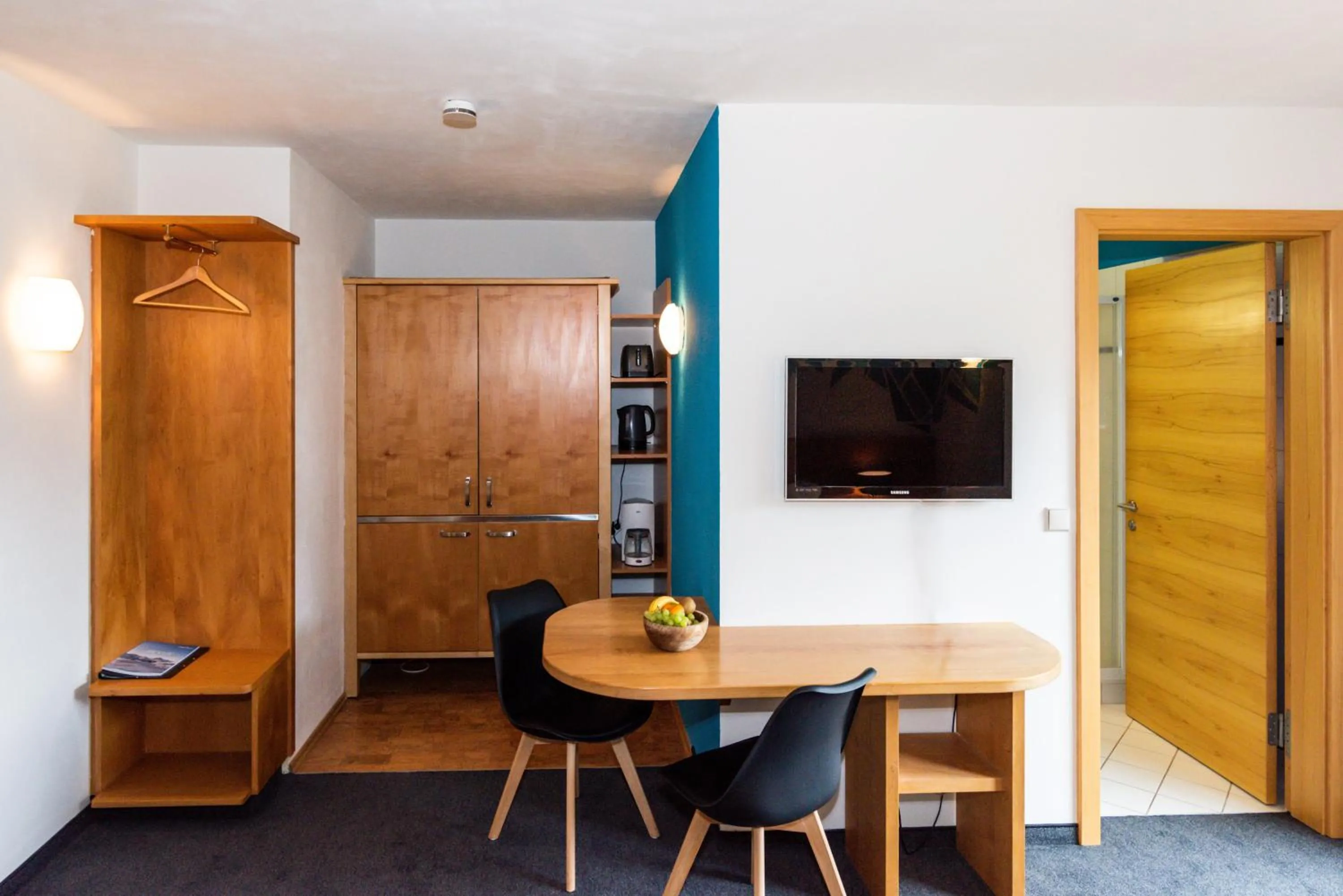 Dining area in Ibex Lodge