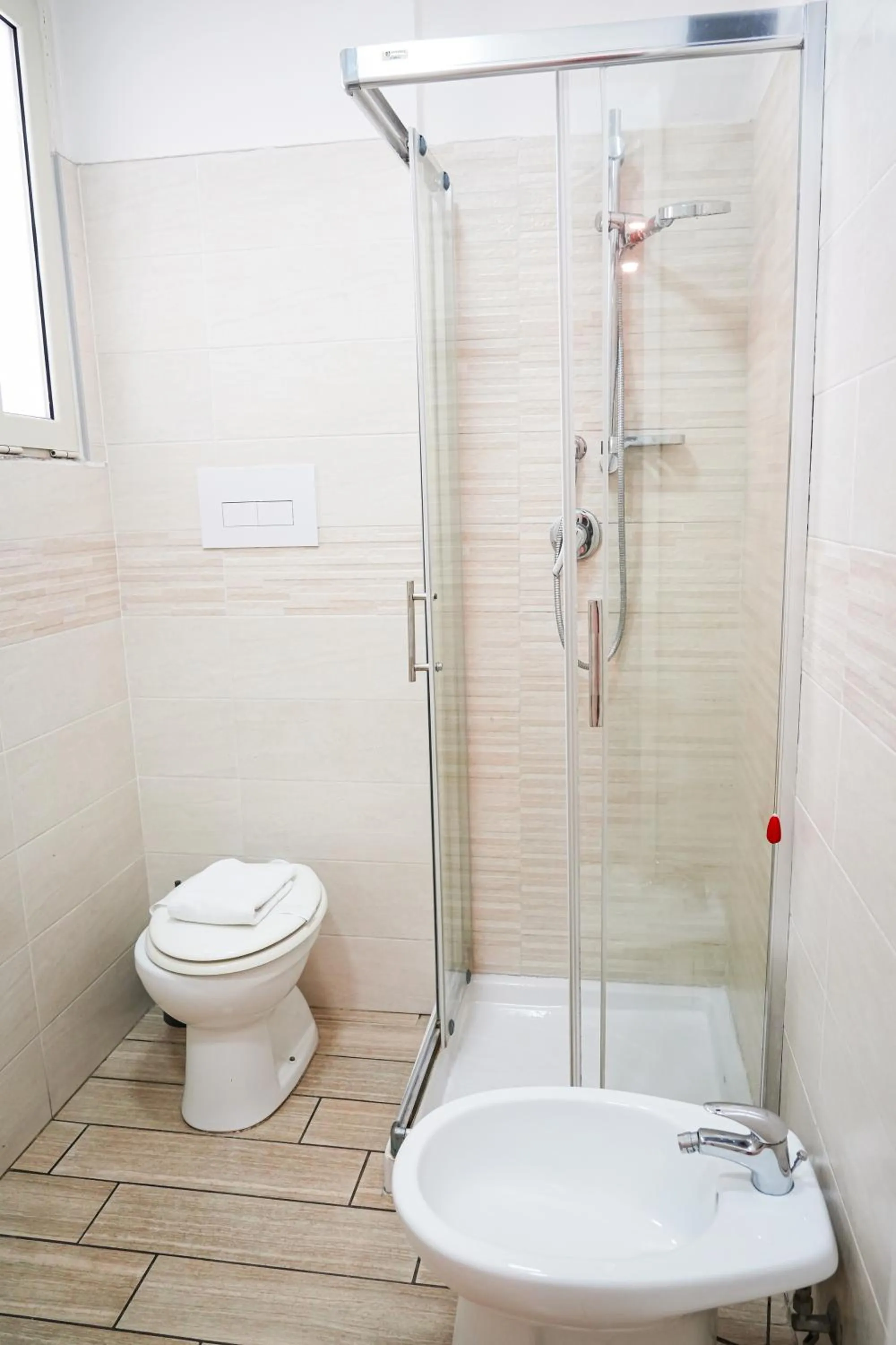 Shower in B&B Metropolitan