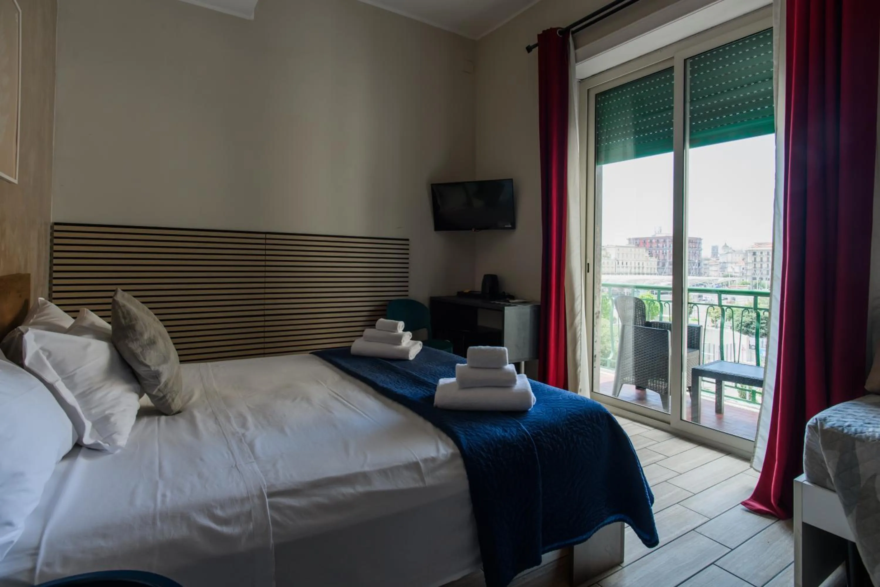 TV and multimedia, Bed in B&B Metropolitan