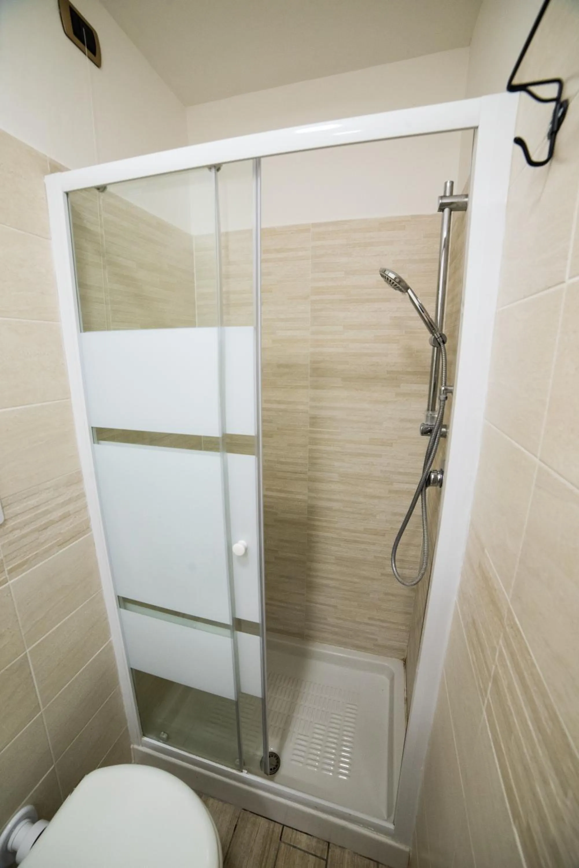 Shower in B&B Metropolitan