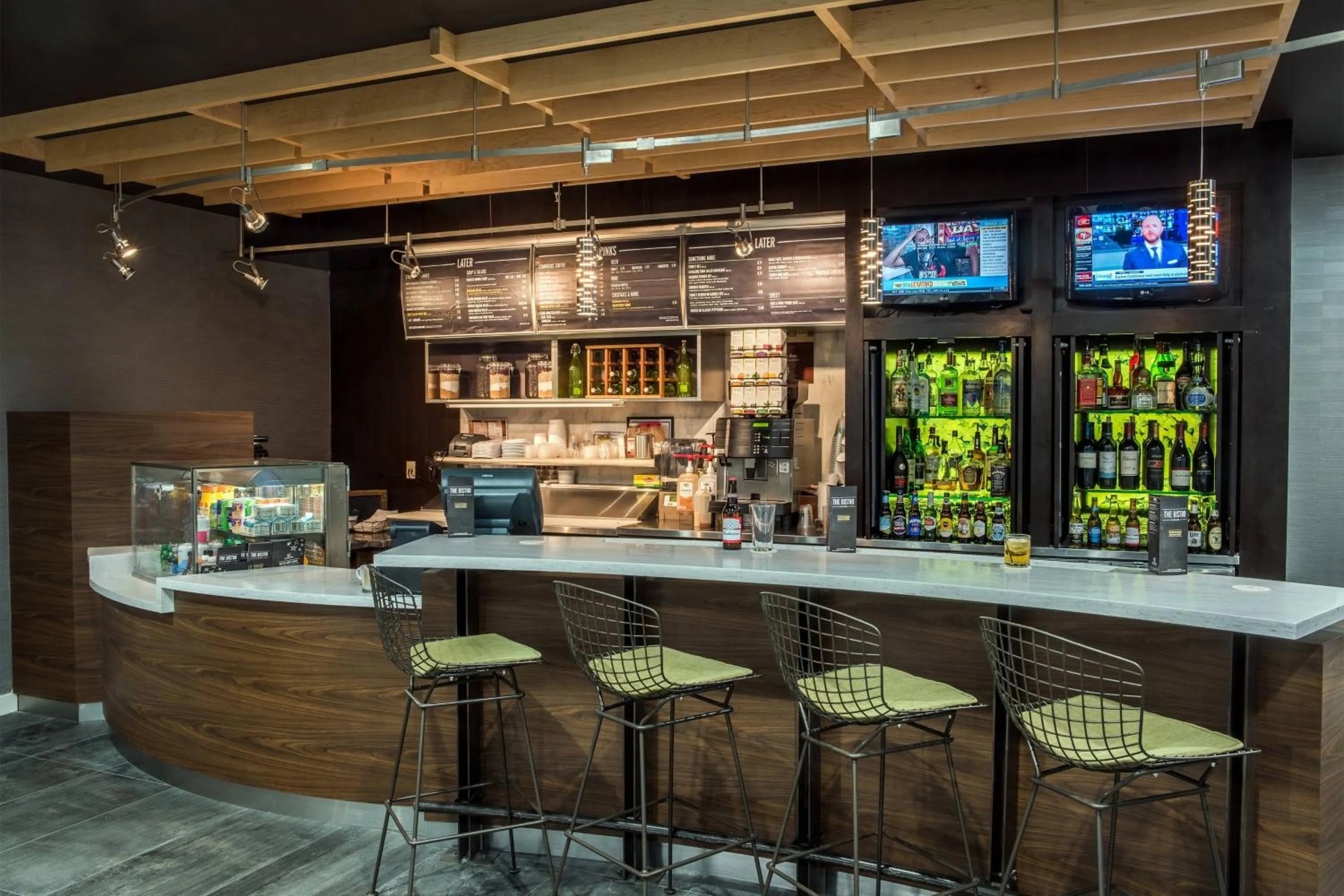 Restaurant/places to eat in Courtyard by Marriott Norwich