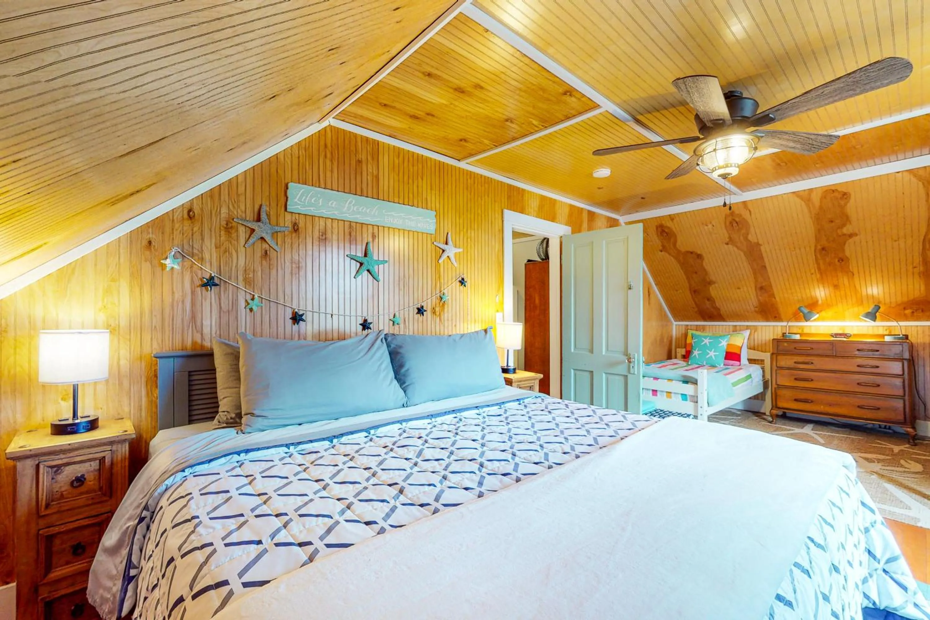 Bed in Ocean Shells Cottage