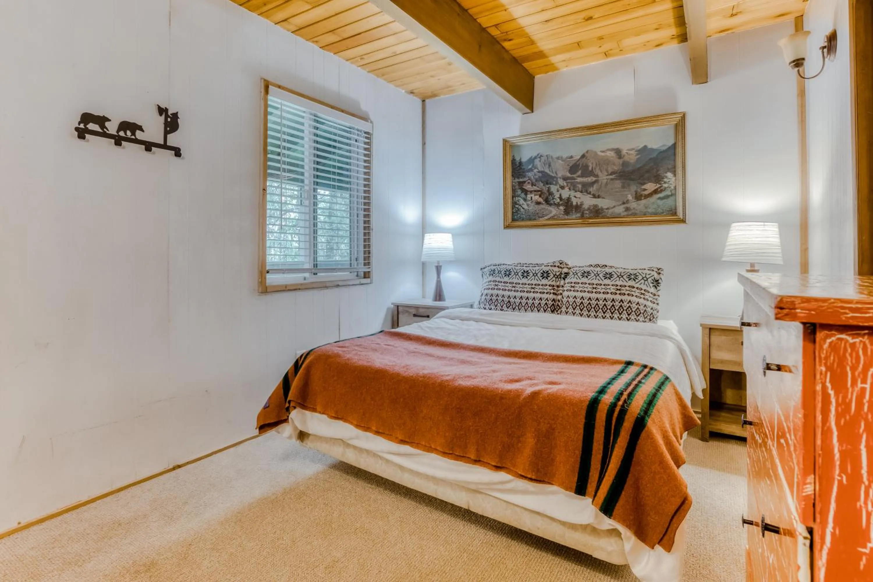 Bed in Edelweiss Retreat