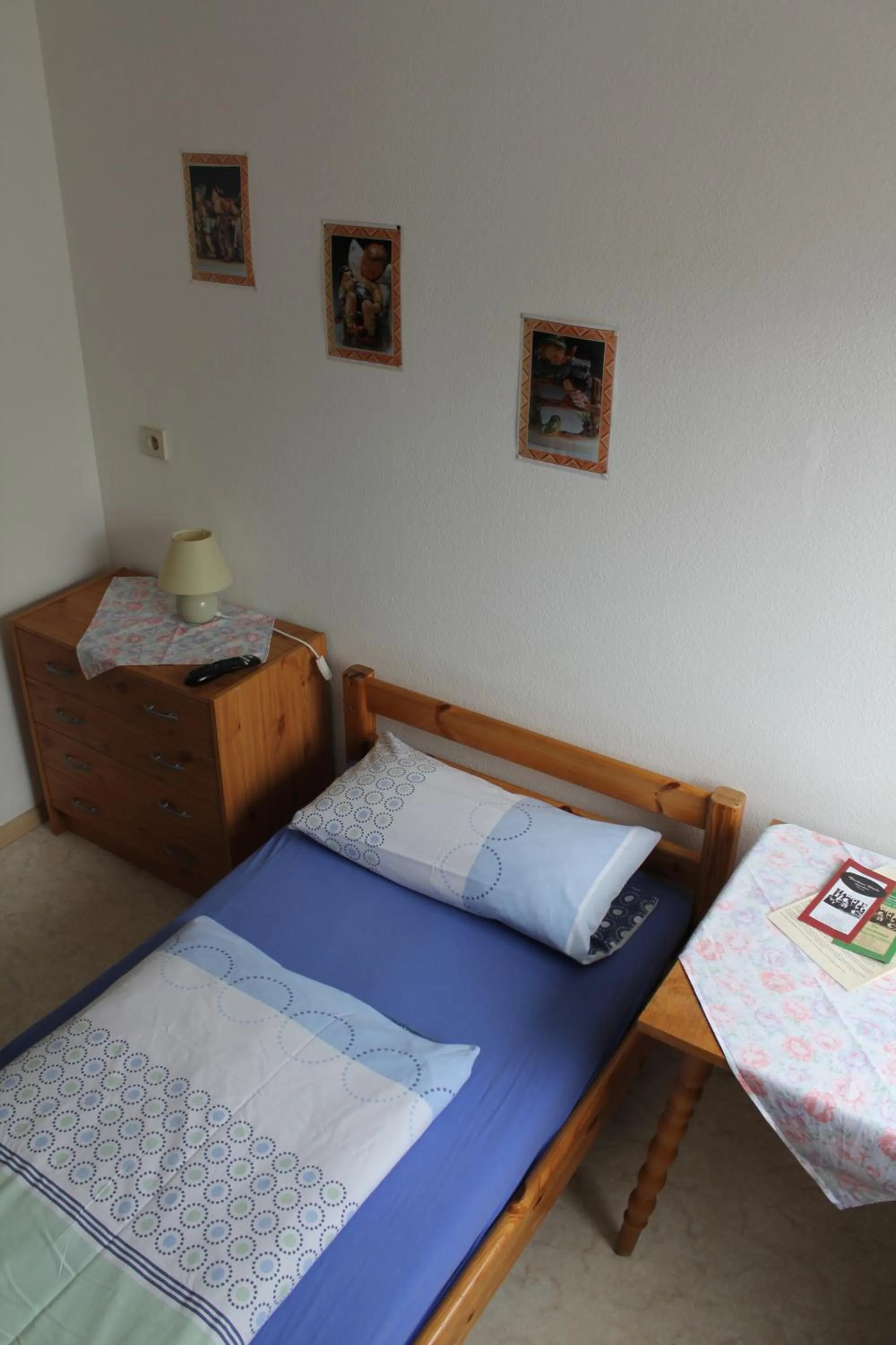 Photo of the whole room, Bed in Gasthaus Mösle