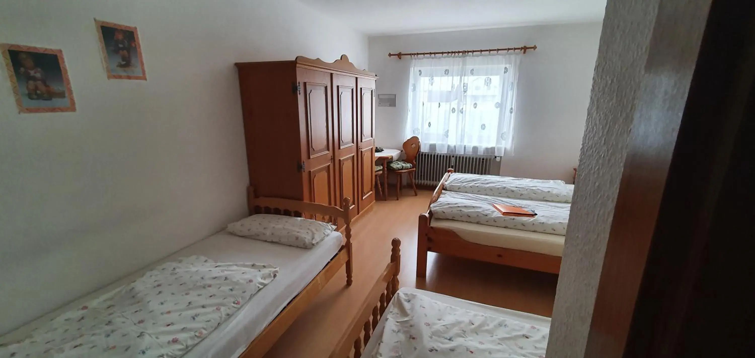 Quadruple Room with Private Bathroom in Gasthaus Mösle Quadruple Room with Private Bathroom in Gasthaus Mösle