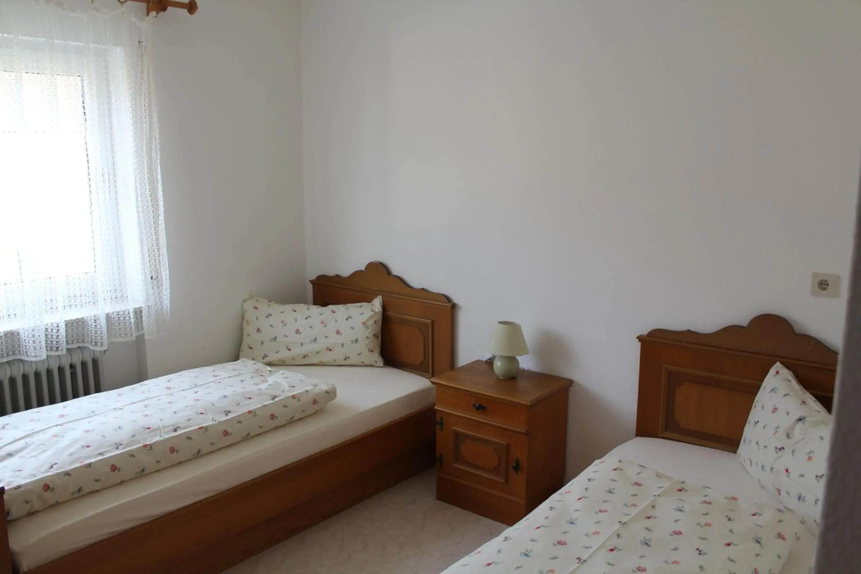 small Double Room with Bathroom in Gasthaus Mösle small Double Room with Bathroom in Gasthaus Mösle