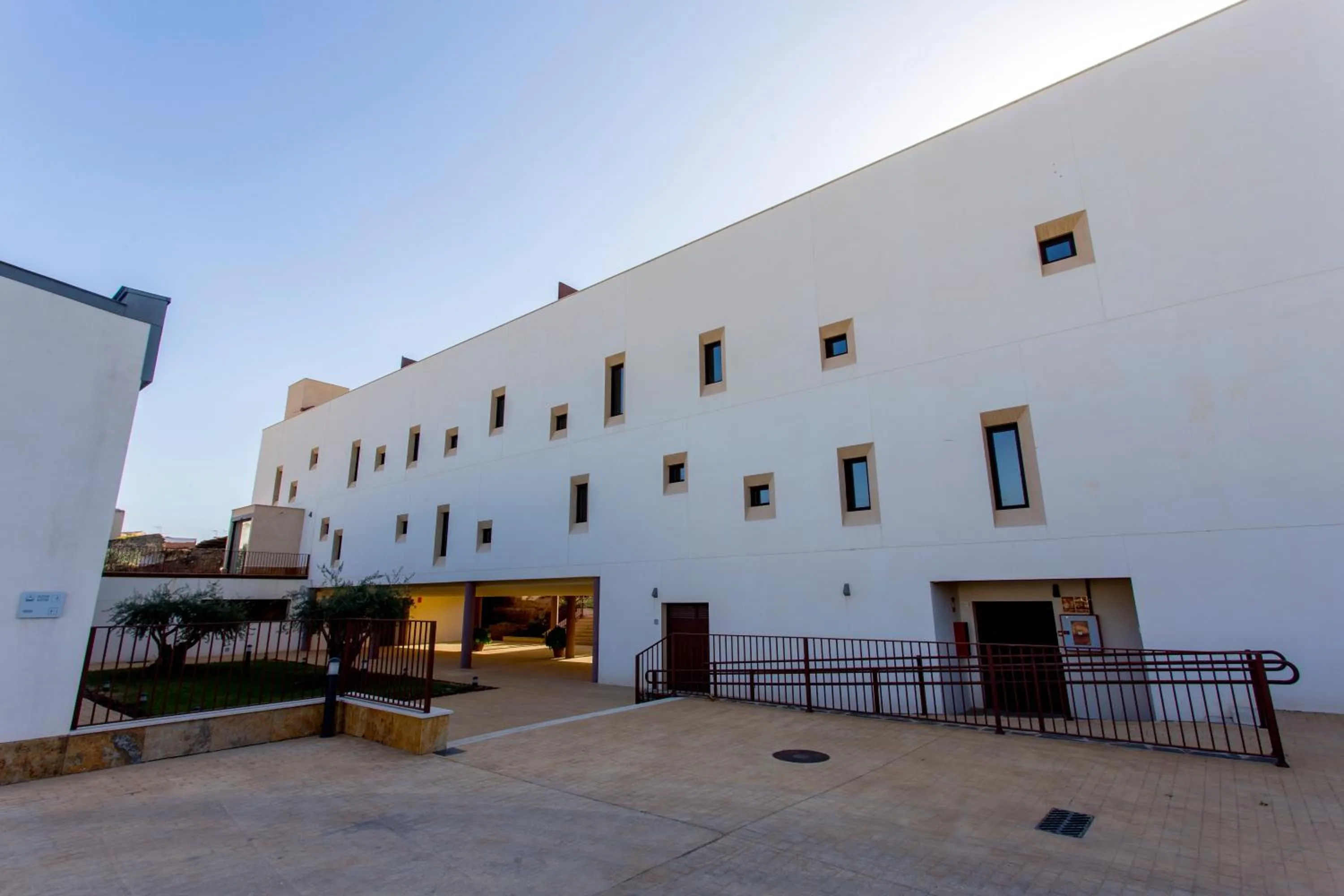 Area and facilities in Hotel Puente de Alconétar