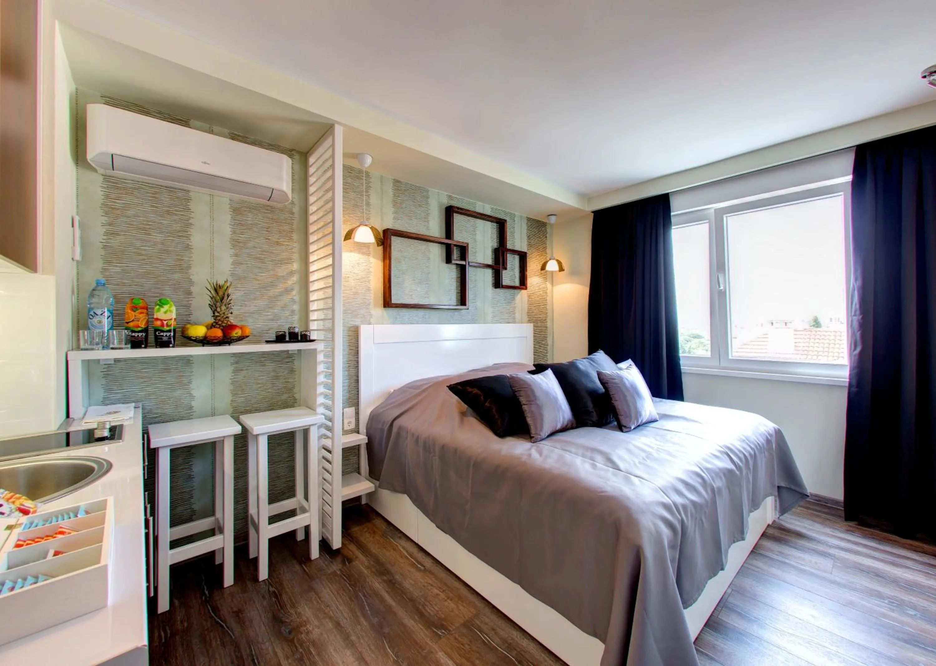 Bed in Luxury Studio Yasmine