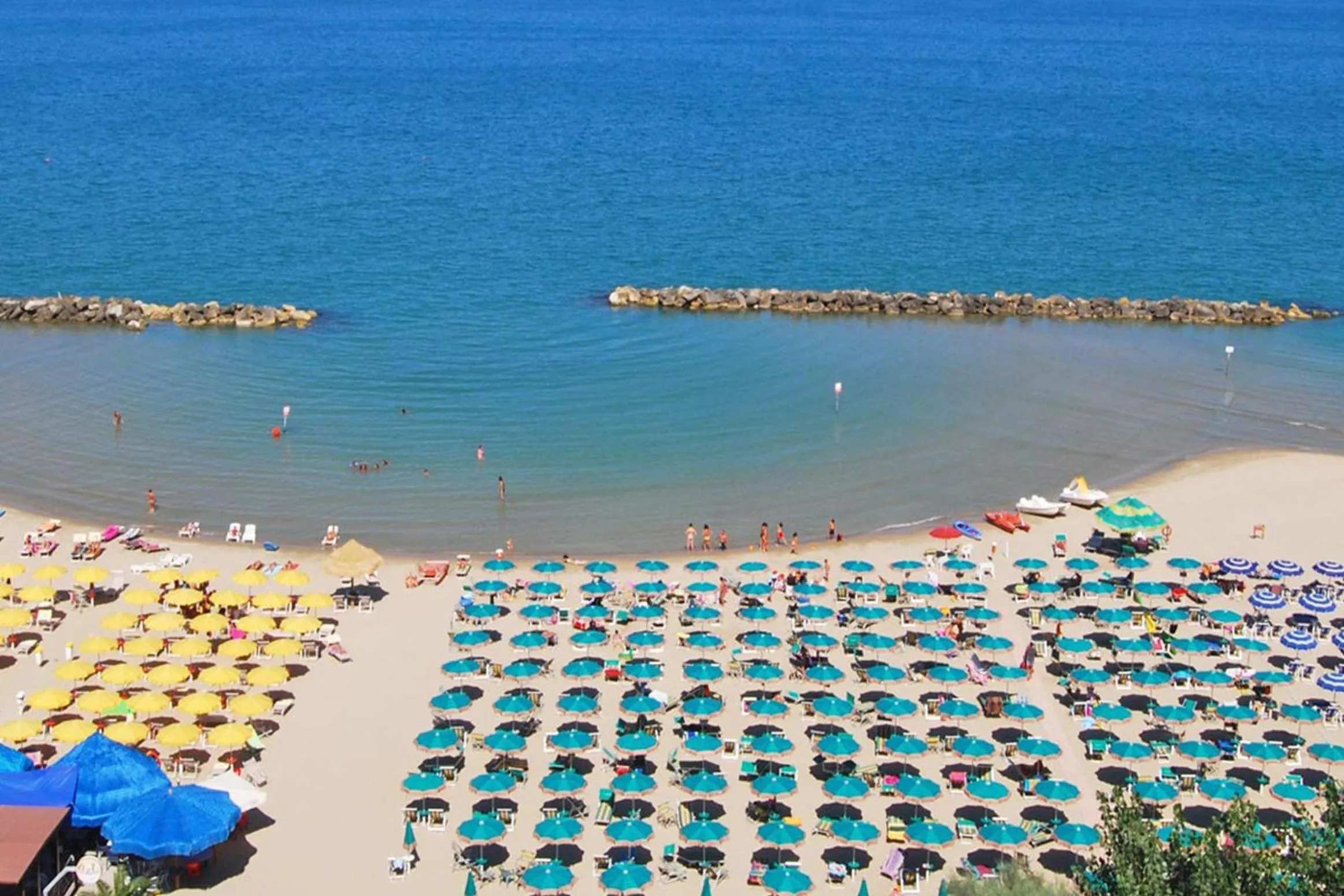 Beach in B&B L’Angolino