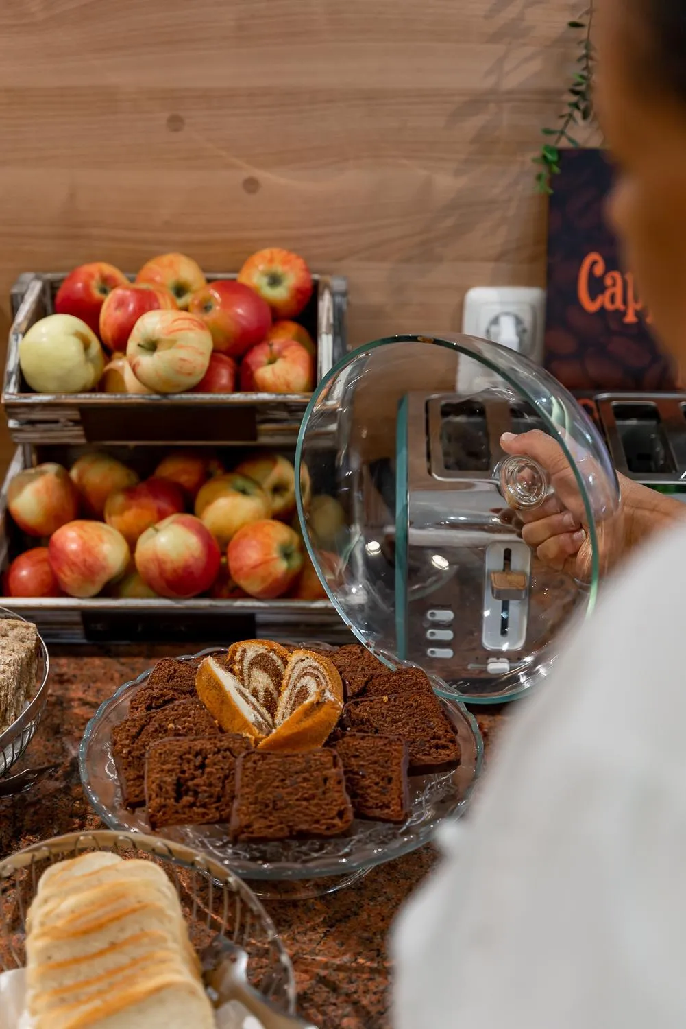 Breakfast in OEKOTEL Salzburg Messe