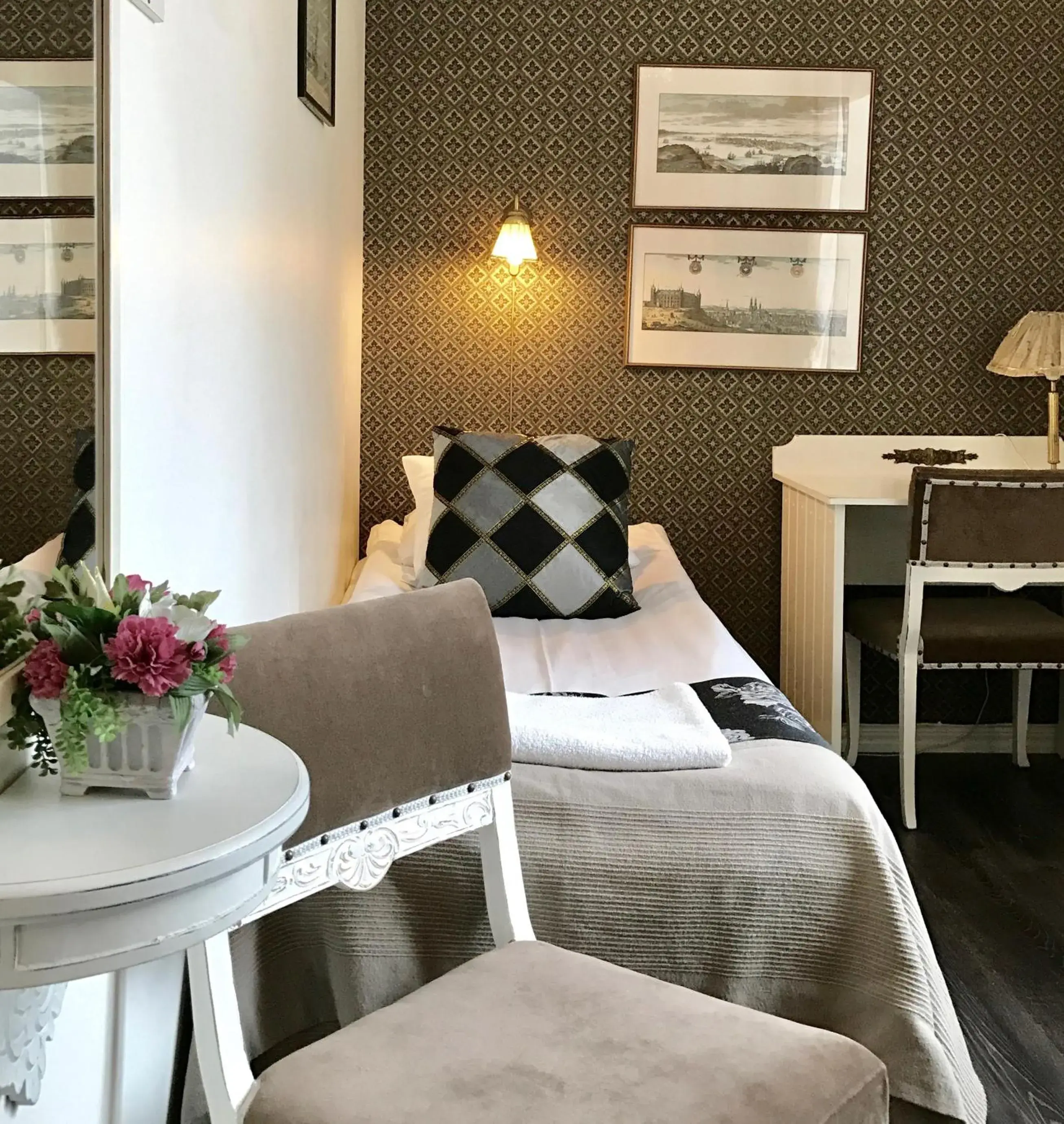 Single Room with Shared Shower and Toilet - single occupancy in Hotell Viking Single Room with Shared Shower and Toilet - single occupancy in Hotell Viking