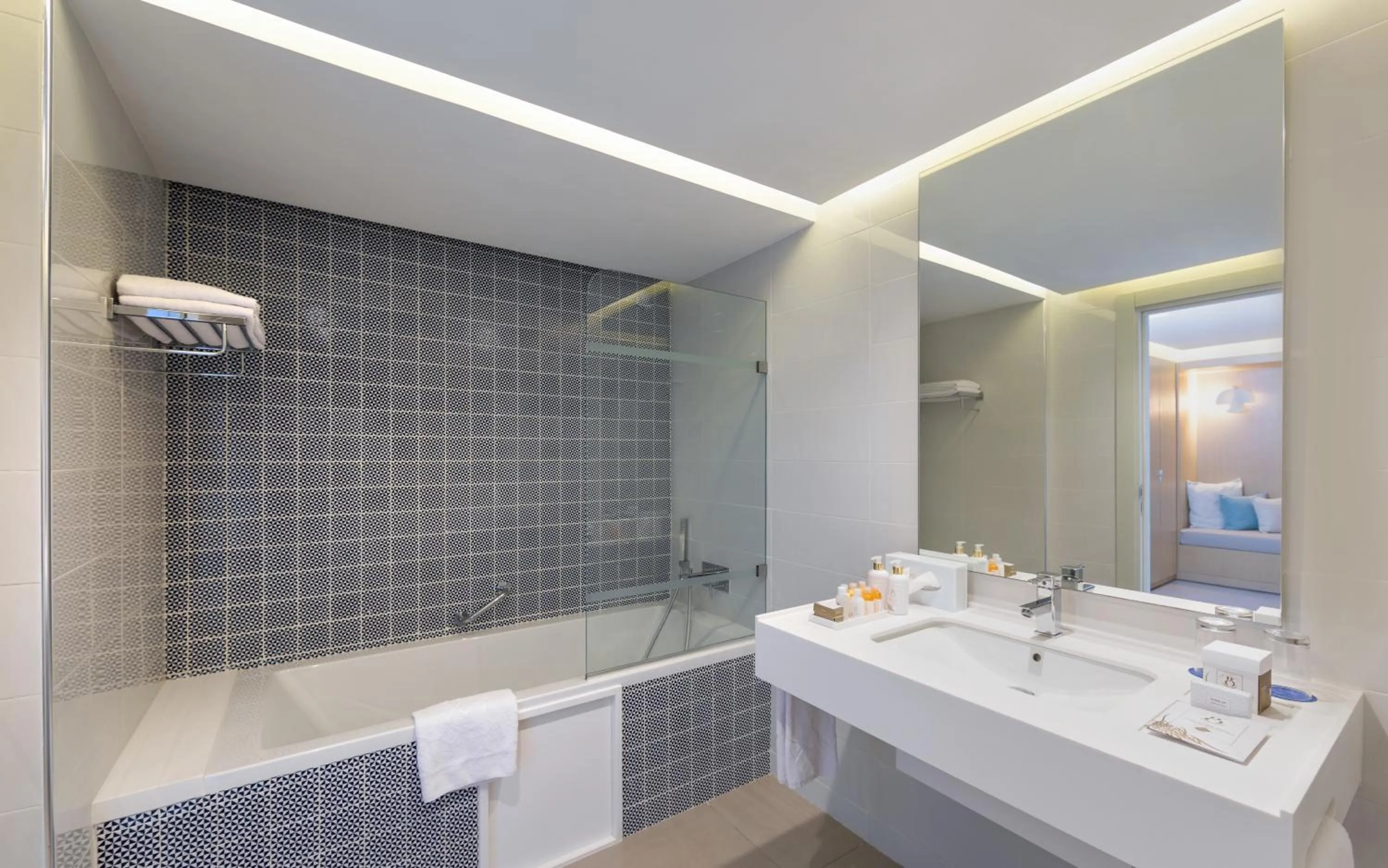 Bathroom in Royal Azur Thalassa