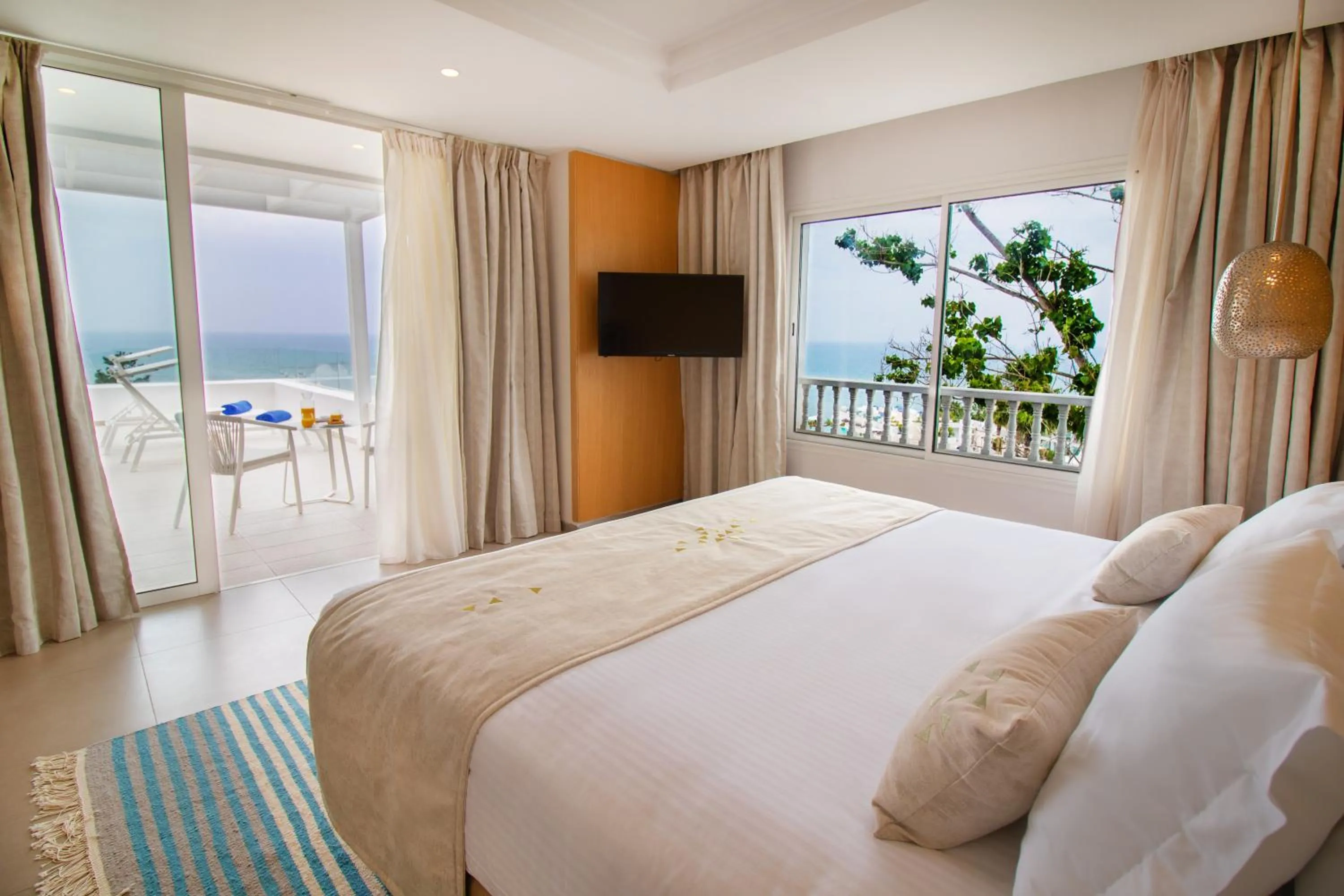 Bed in Royal Azur Thalassa