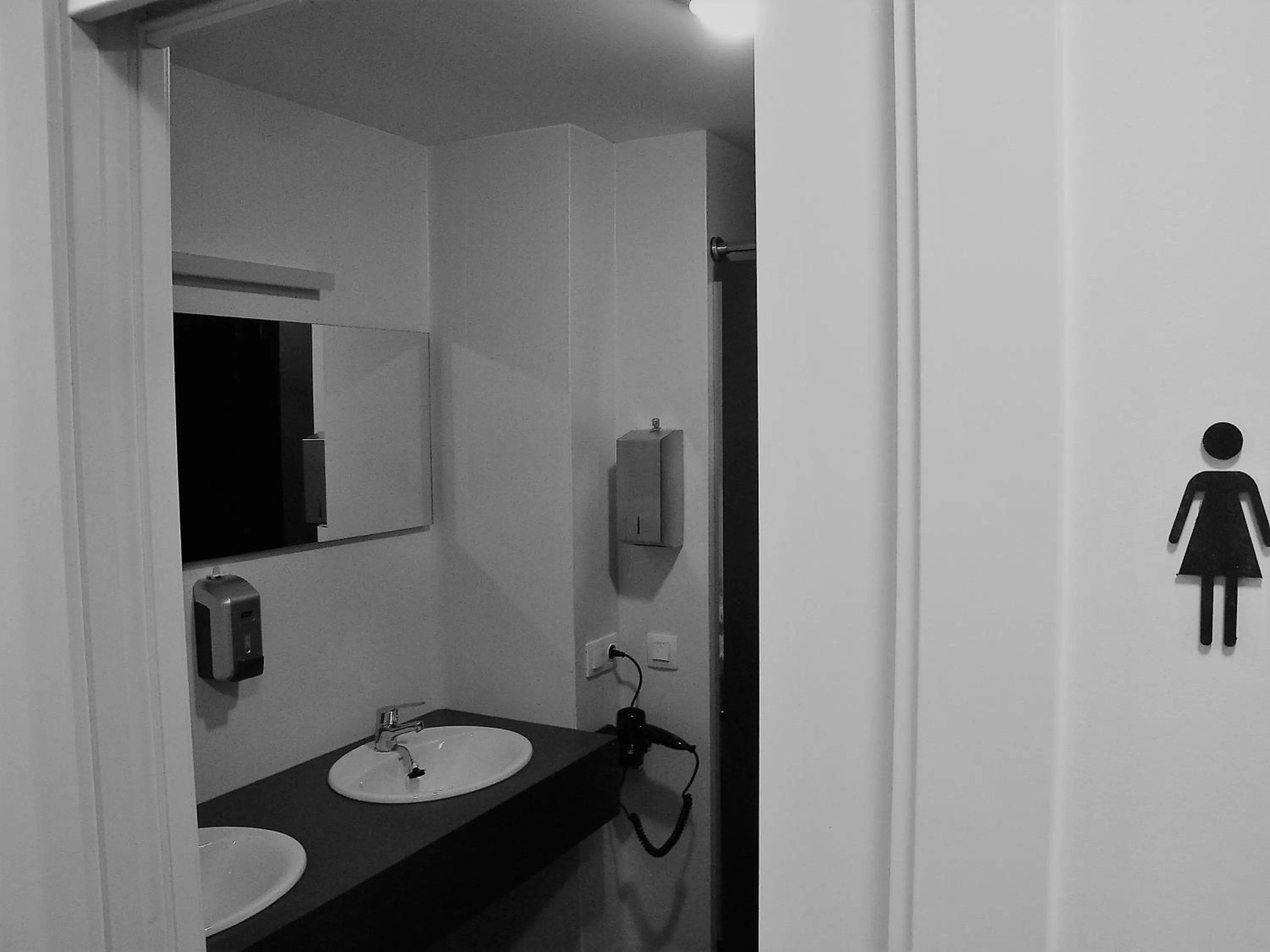 Bathroom in Agora Hostel