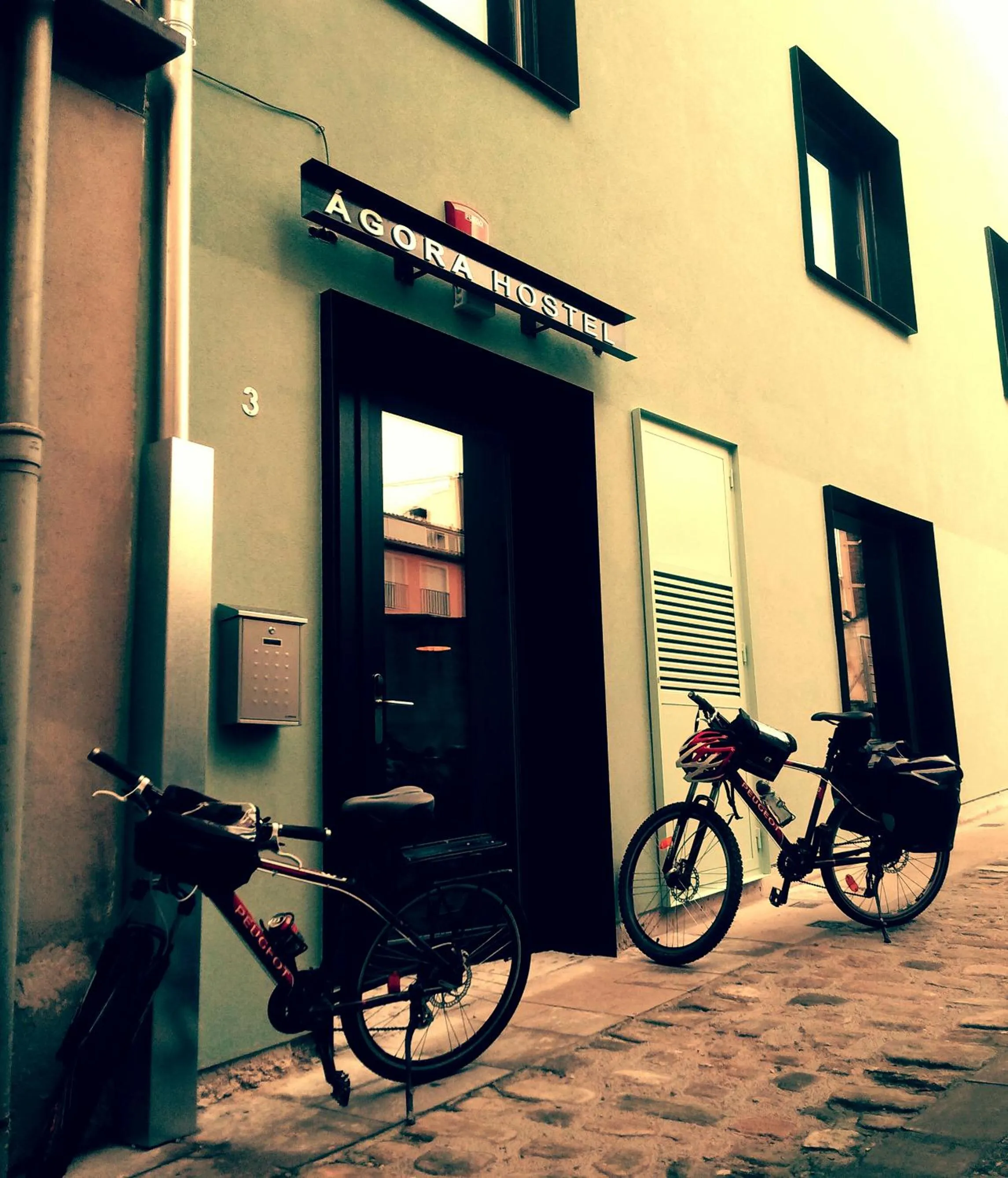 Facade/entrance in Agora Hostel