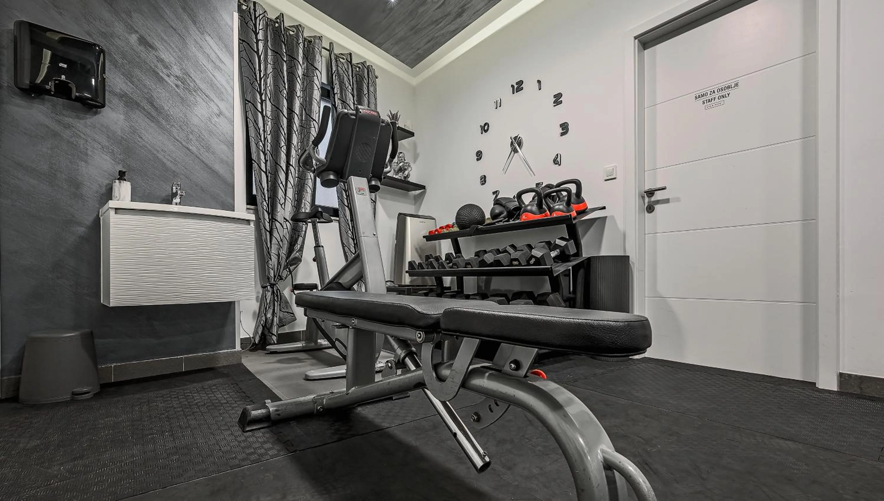 Fitness centre/facilities in Villa Nani