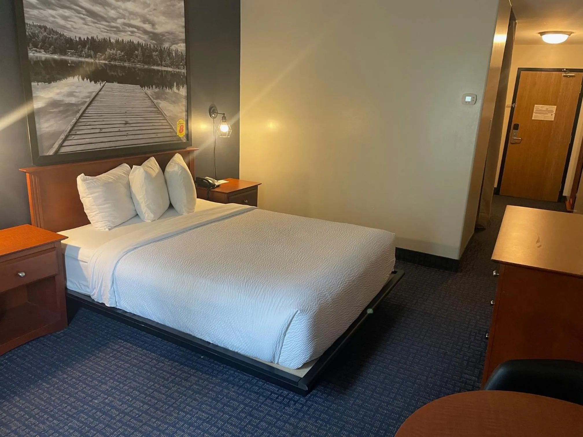 Bed in Super 8 by Wyndham Sainte Agathe Des Monts