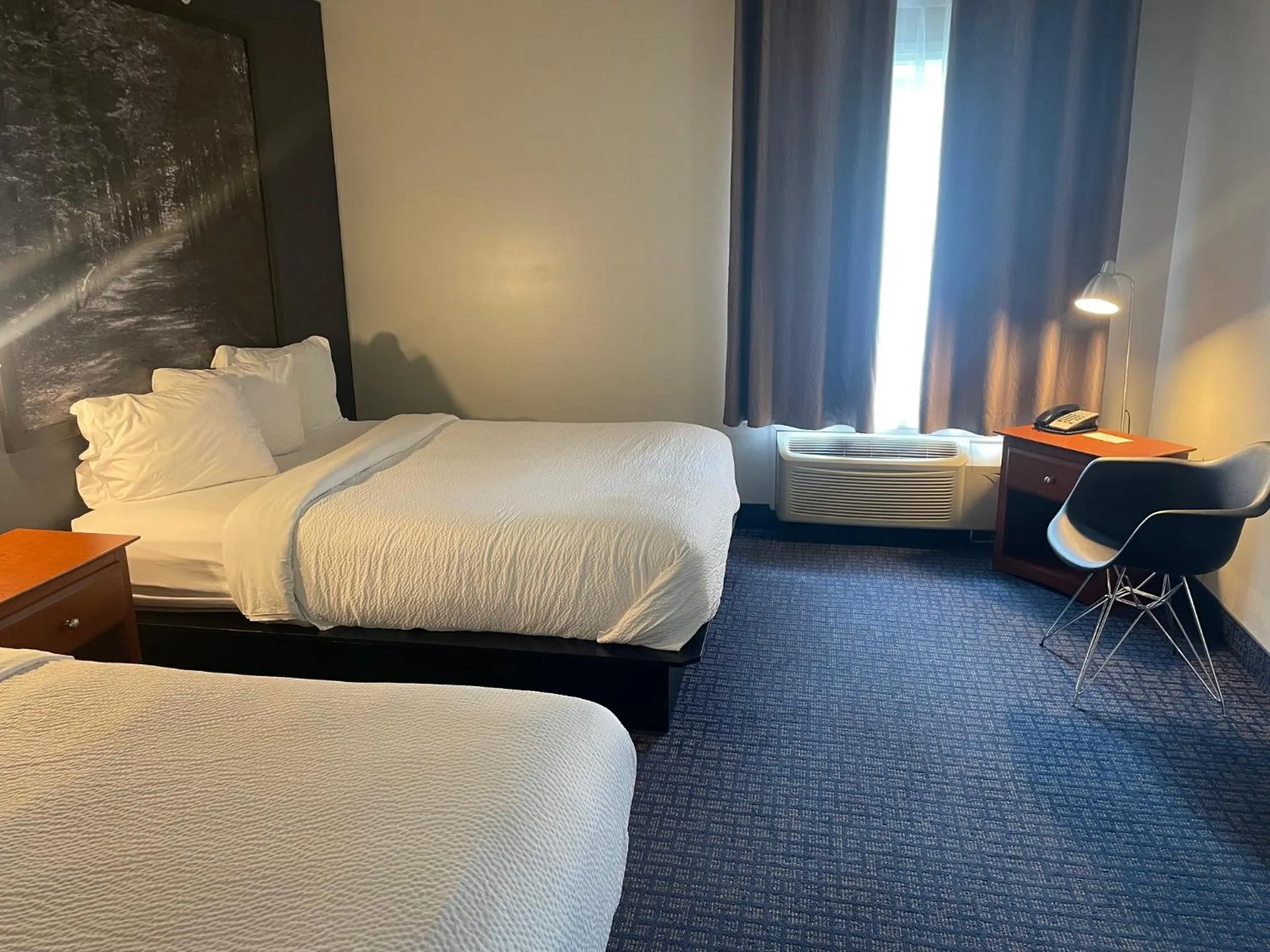 Bed in Super 8 by Wyndham Sainte Agathe Des Monts