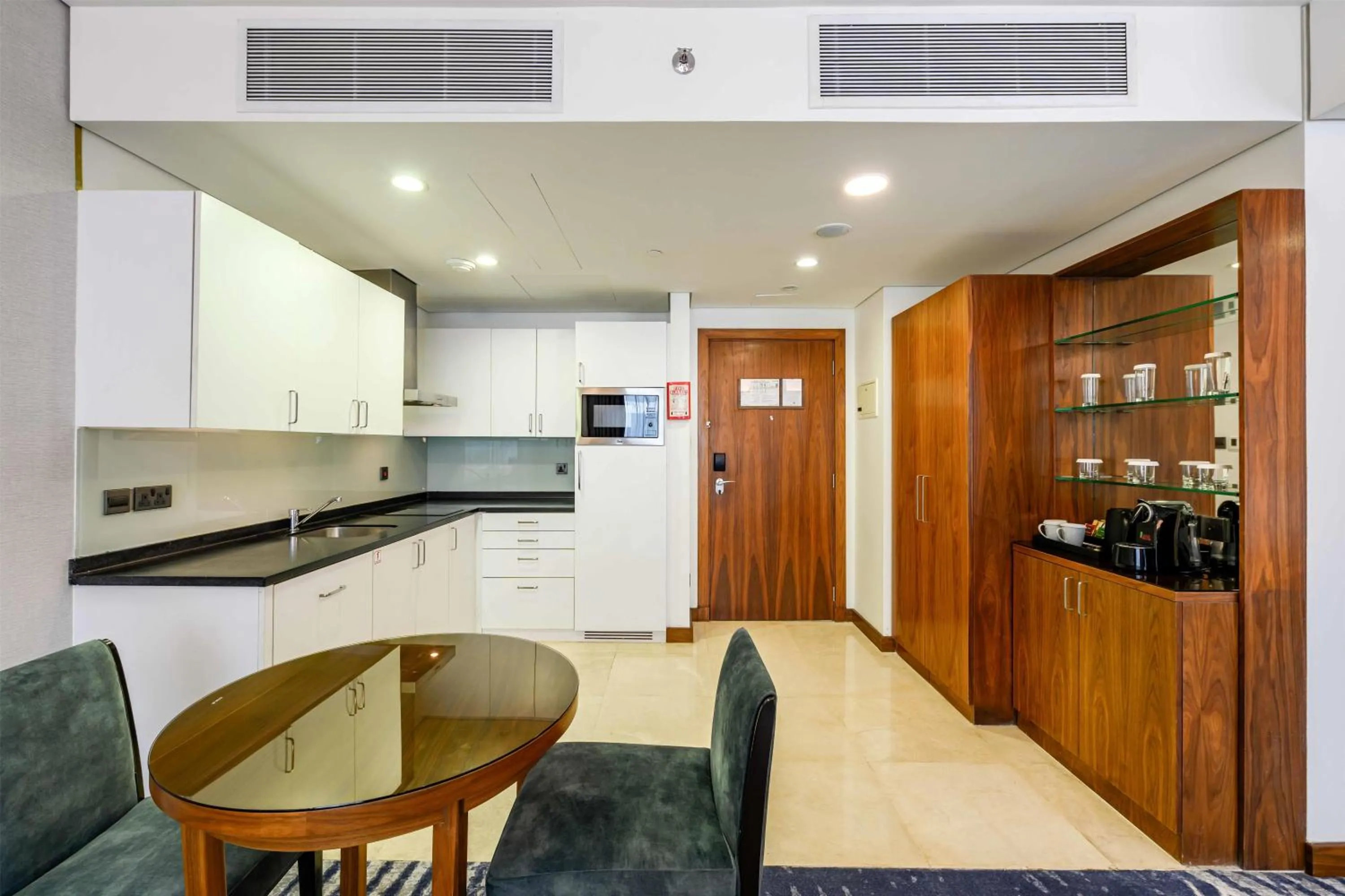 Kitchen or kitchenette in DoubleTree by Hilton Jeddah - Alandalus Mall