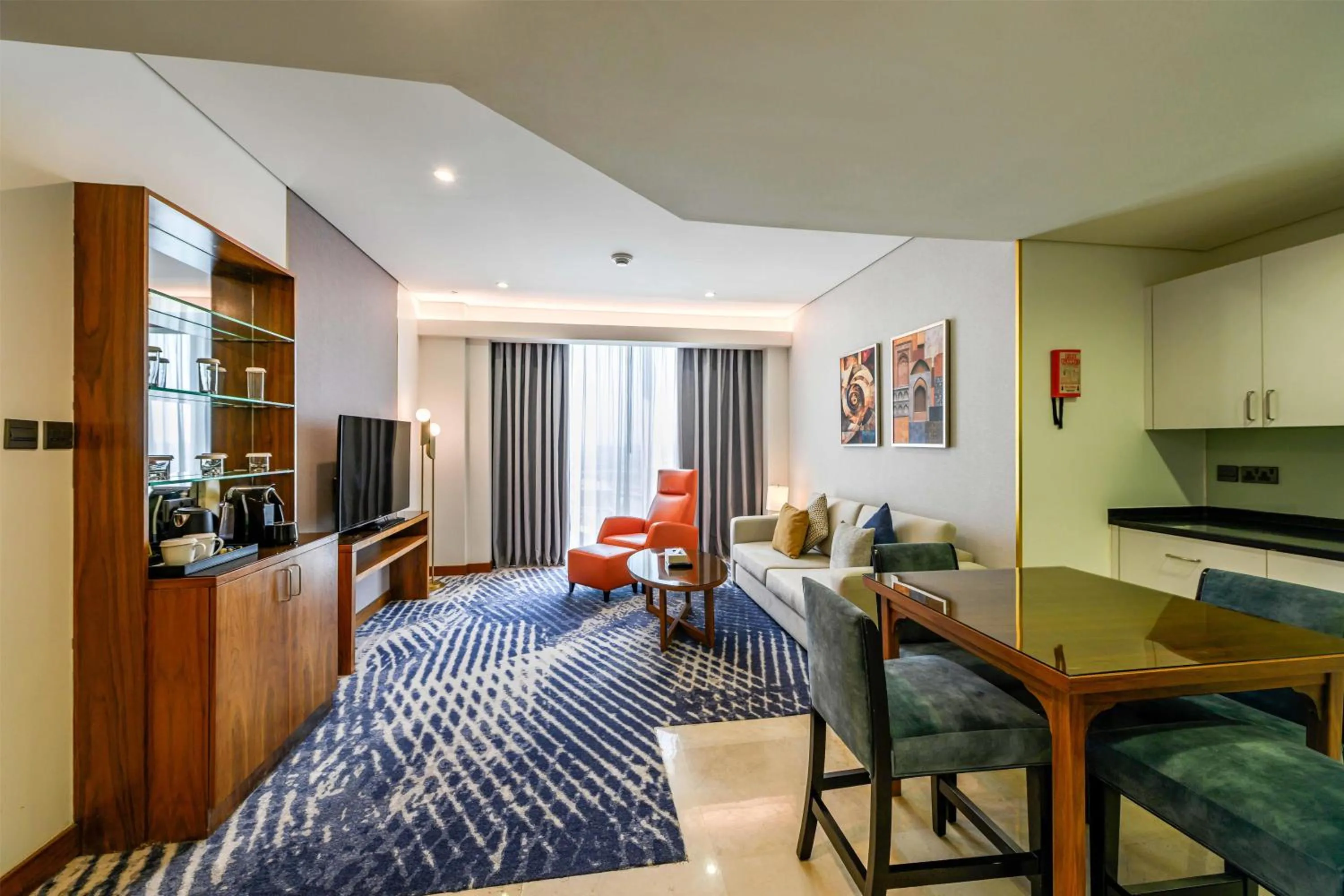 Living room, Bed in Al Andalus Mall Hotel Jeddah