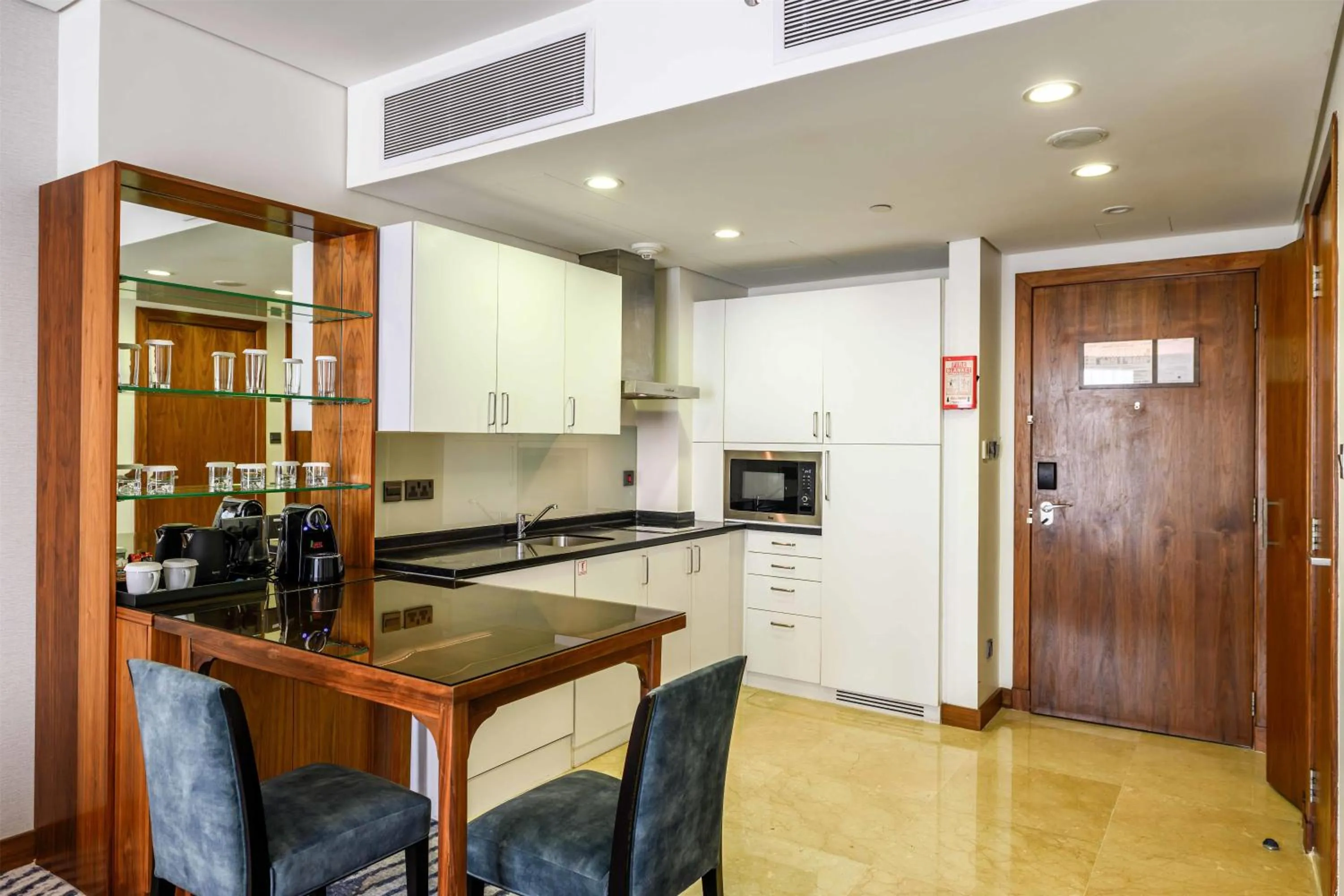 Kitchen or kitchenette in Al Andalus Mall Hotel Jeddah
