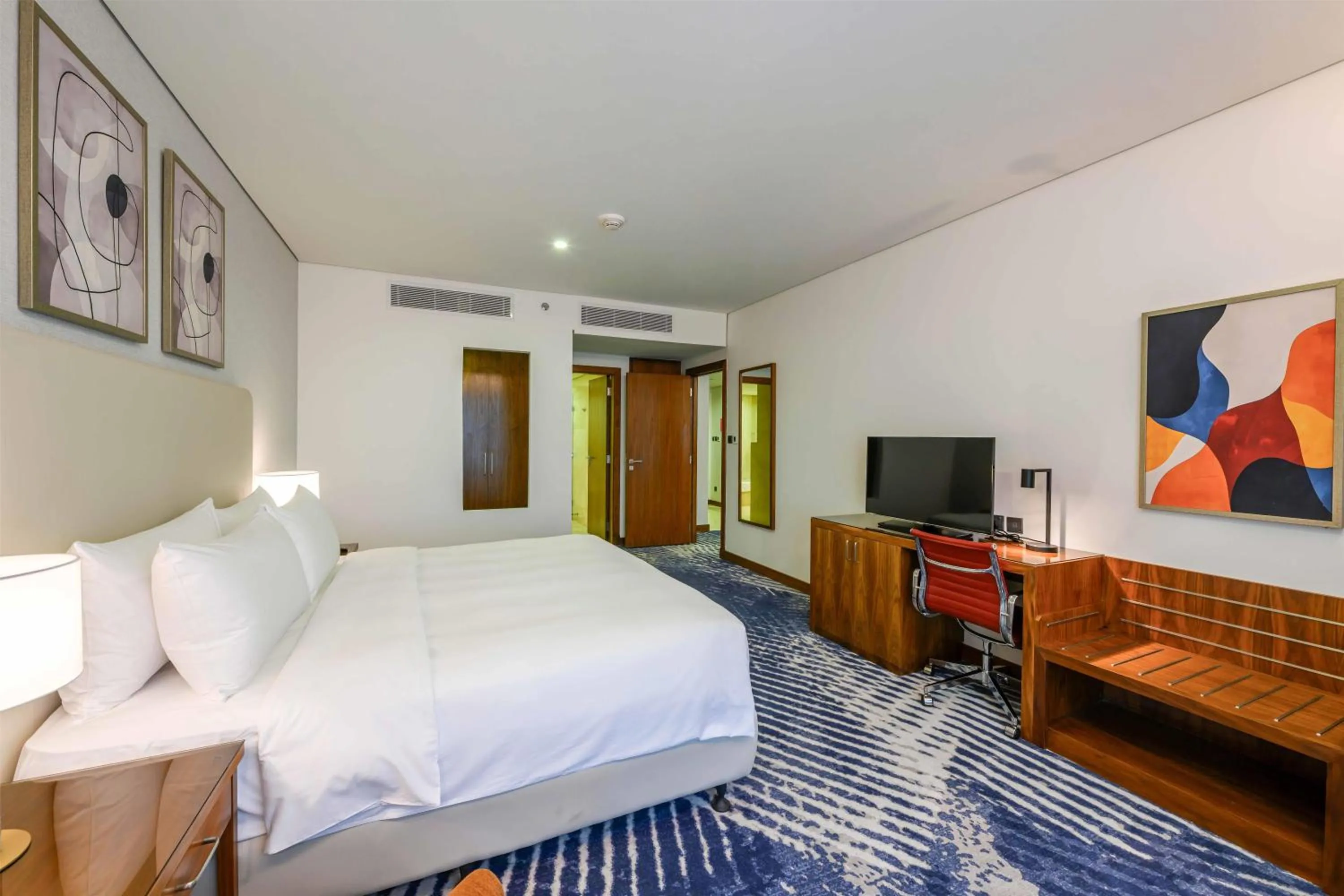 Bed in DoubleTree by Hilton Jeddah - Alandalus Mall