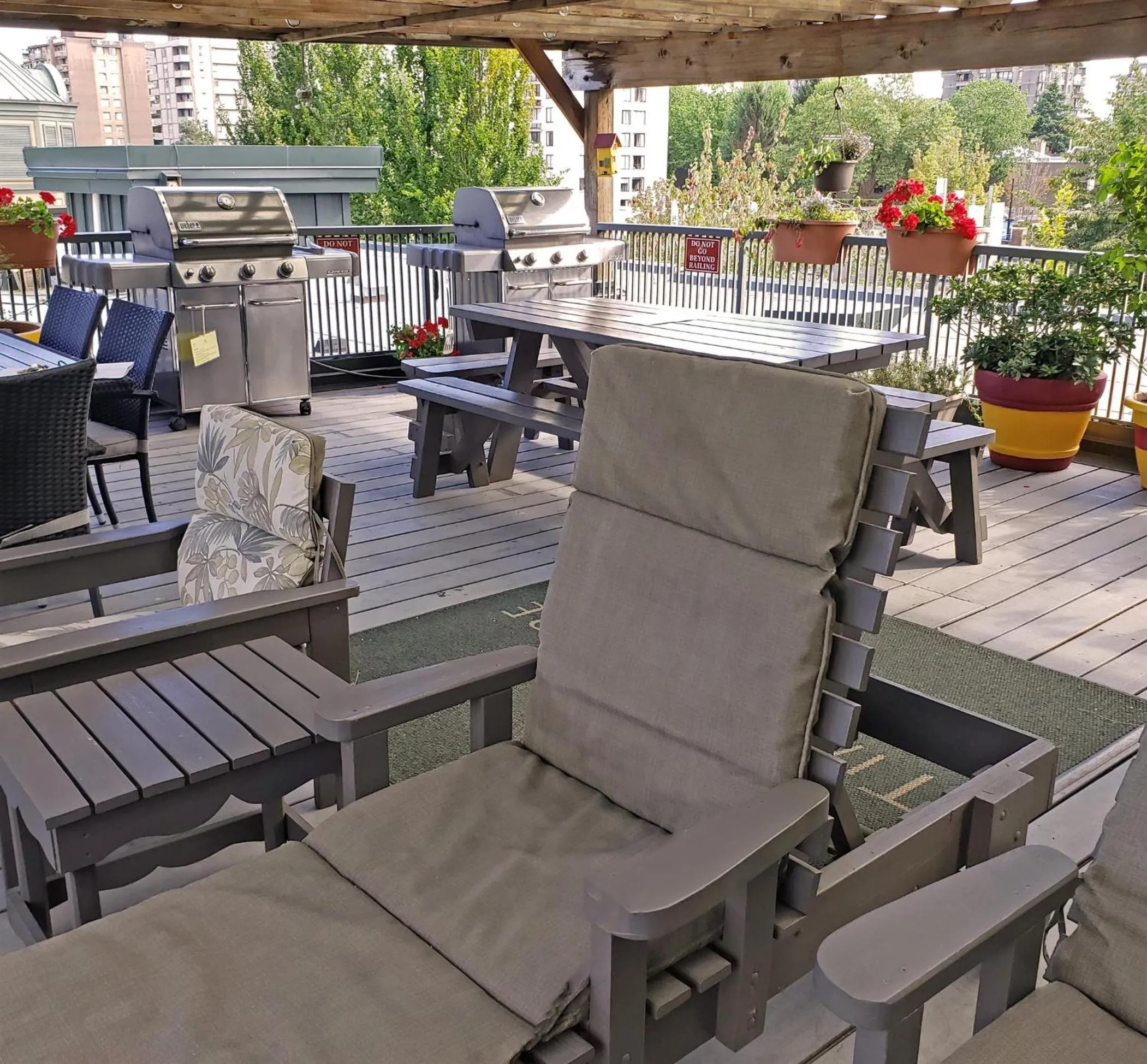 Balcony/Terrace in Times Square Suites Hotel