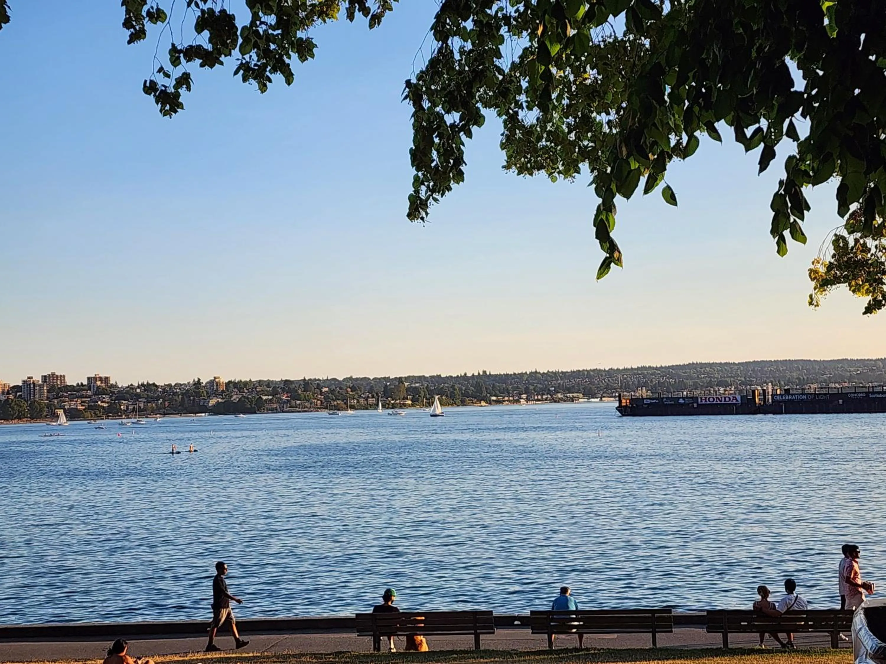 Beach in Times Square Suites Hotel