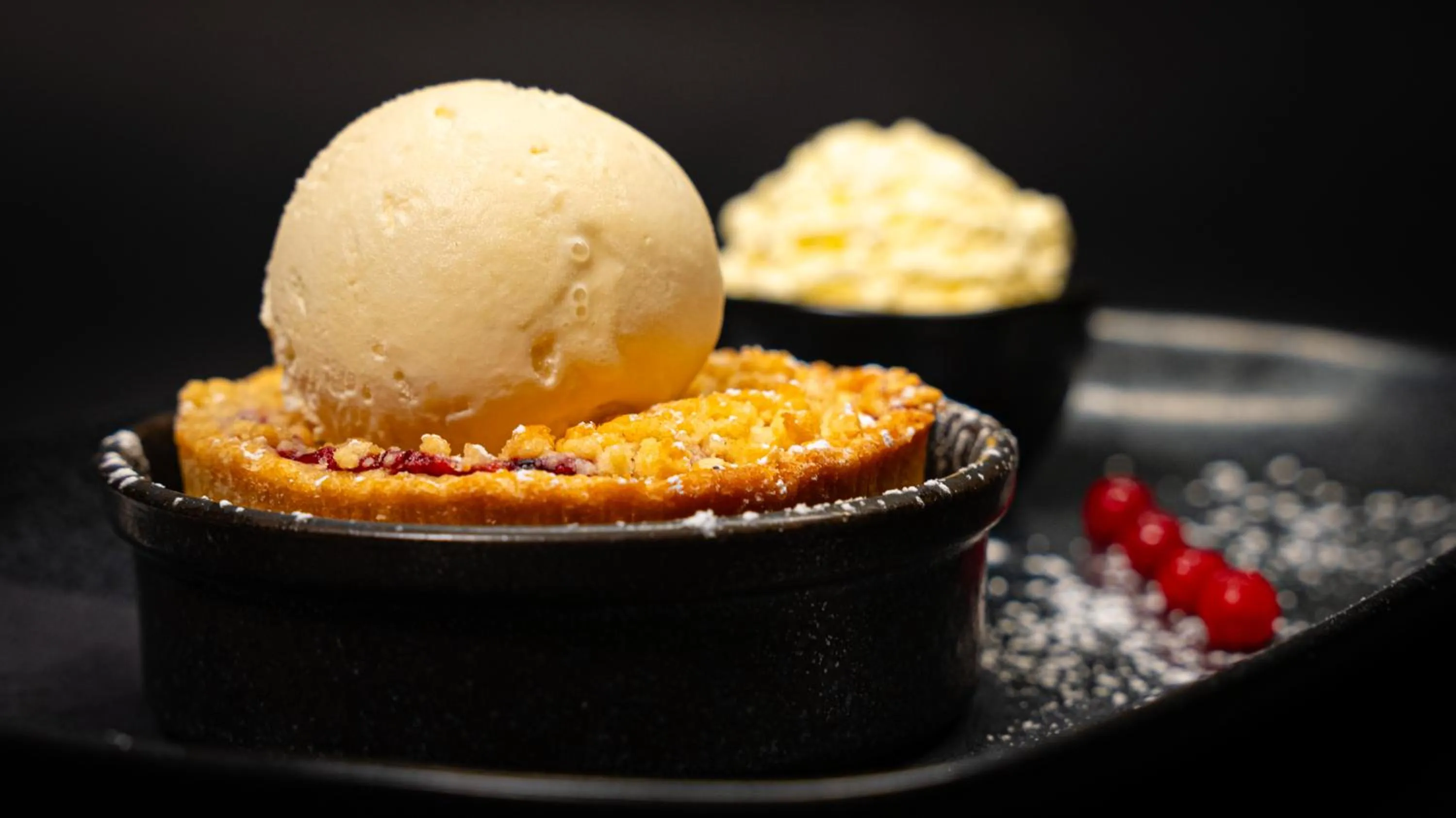 Food and drinks in Beresford Hotel