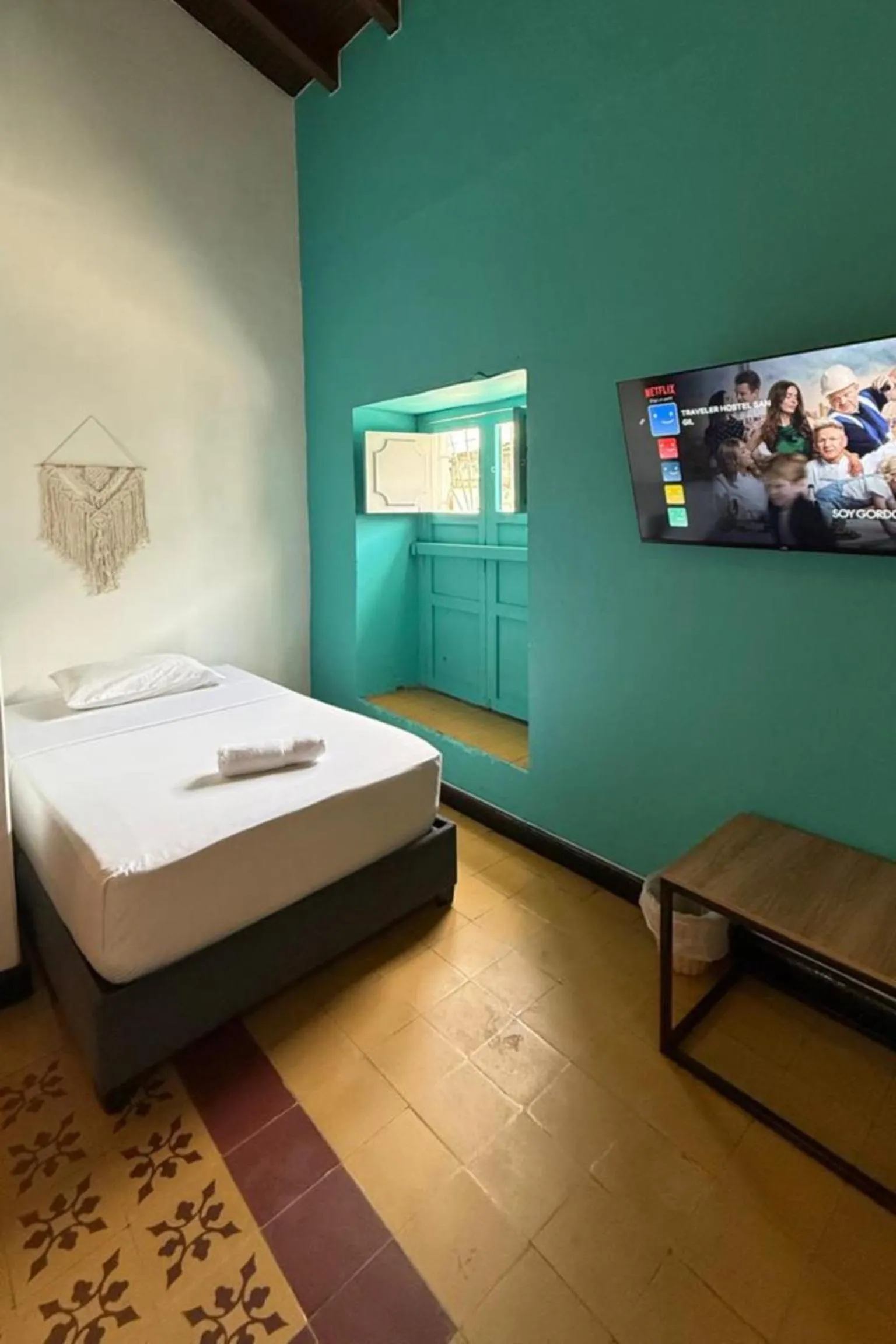 Bed in Traveler Hostel