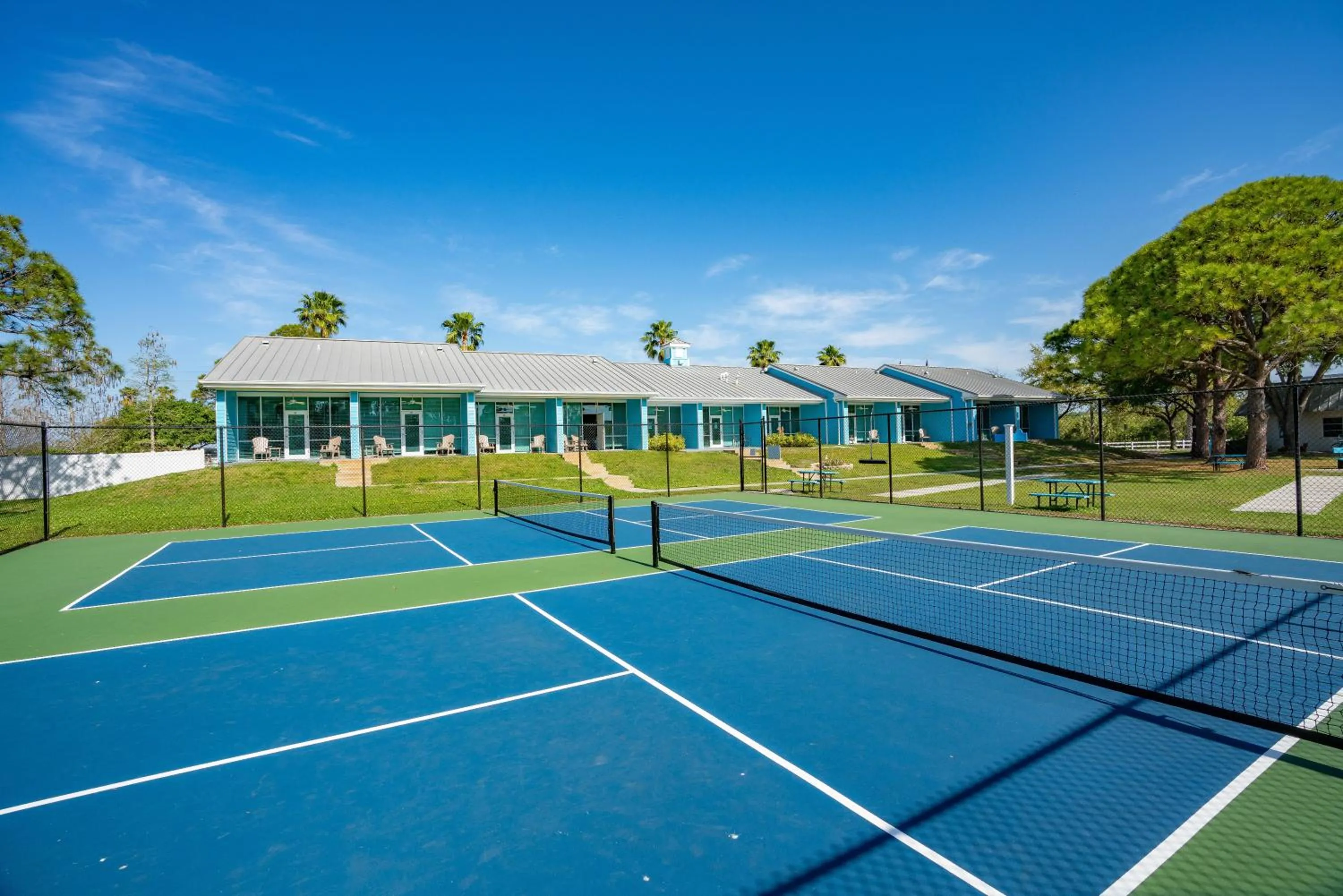 Sports in Sun Retreats Dunedin