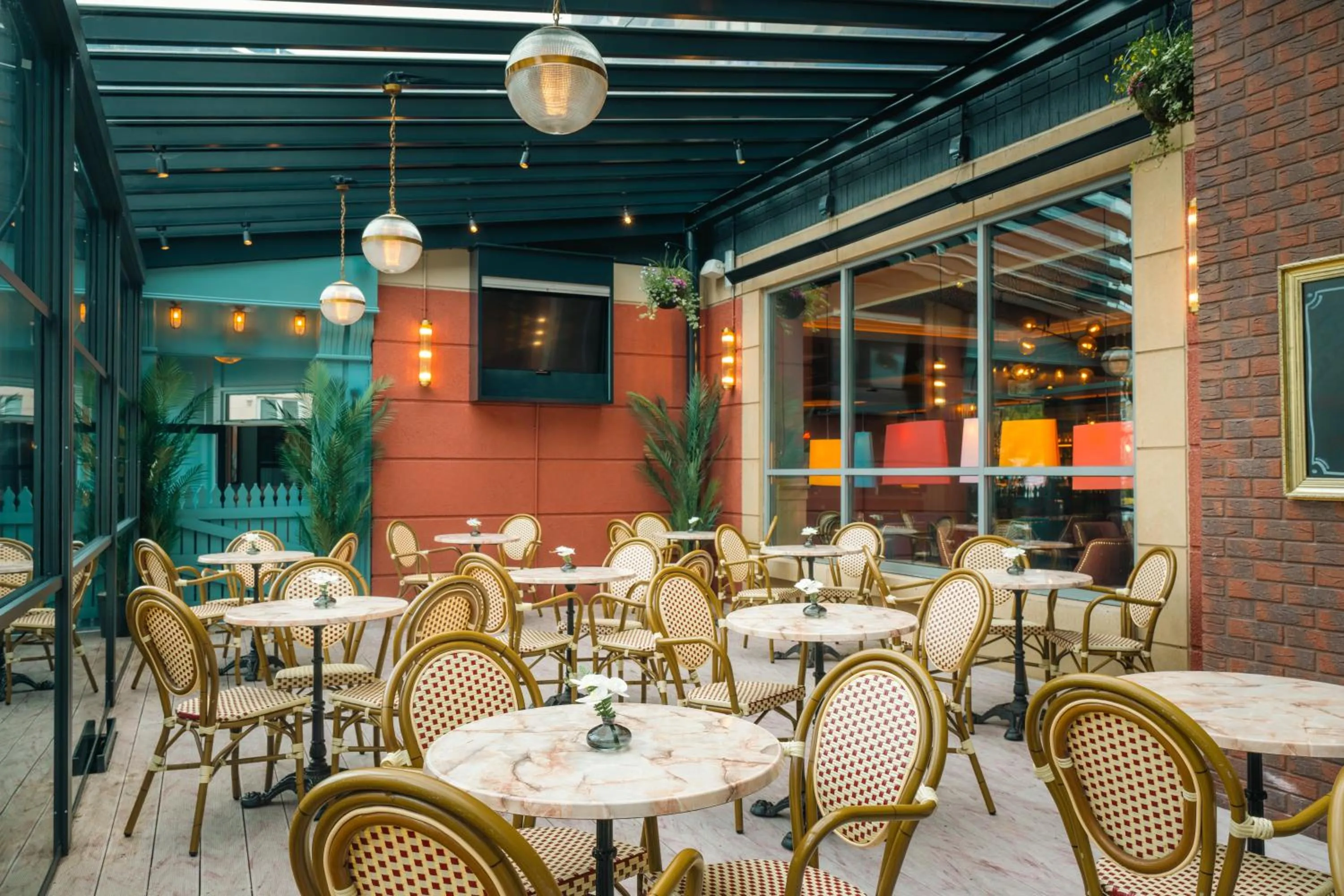 Balcony/Terrace in Grand Canal Hotel