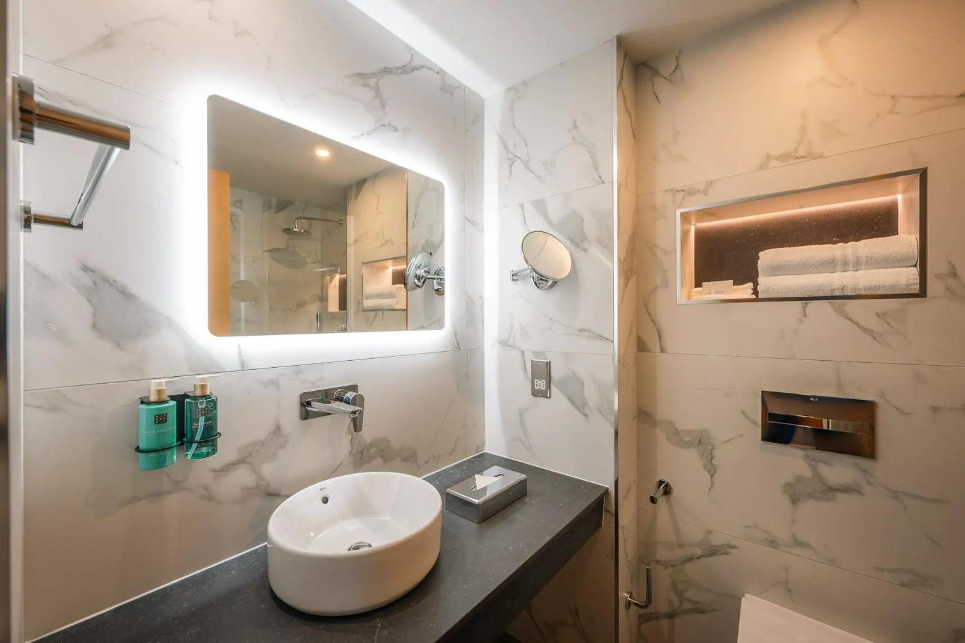 Bathroom in Grand Canal Hotel