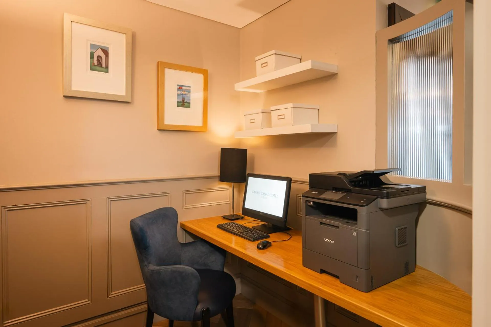 Business facilities in Grand Canal Hotel