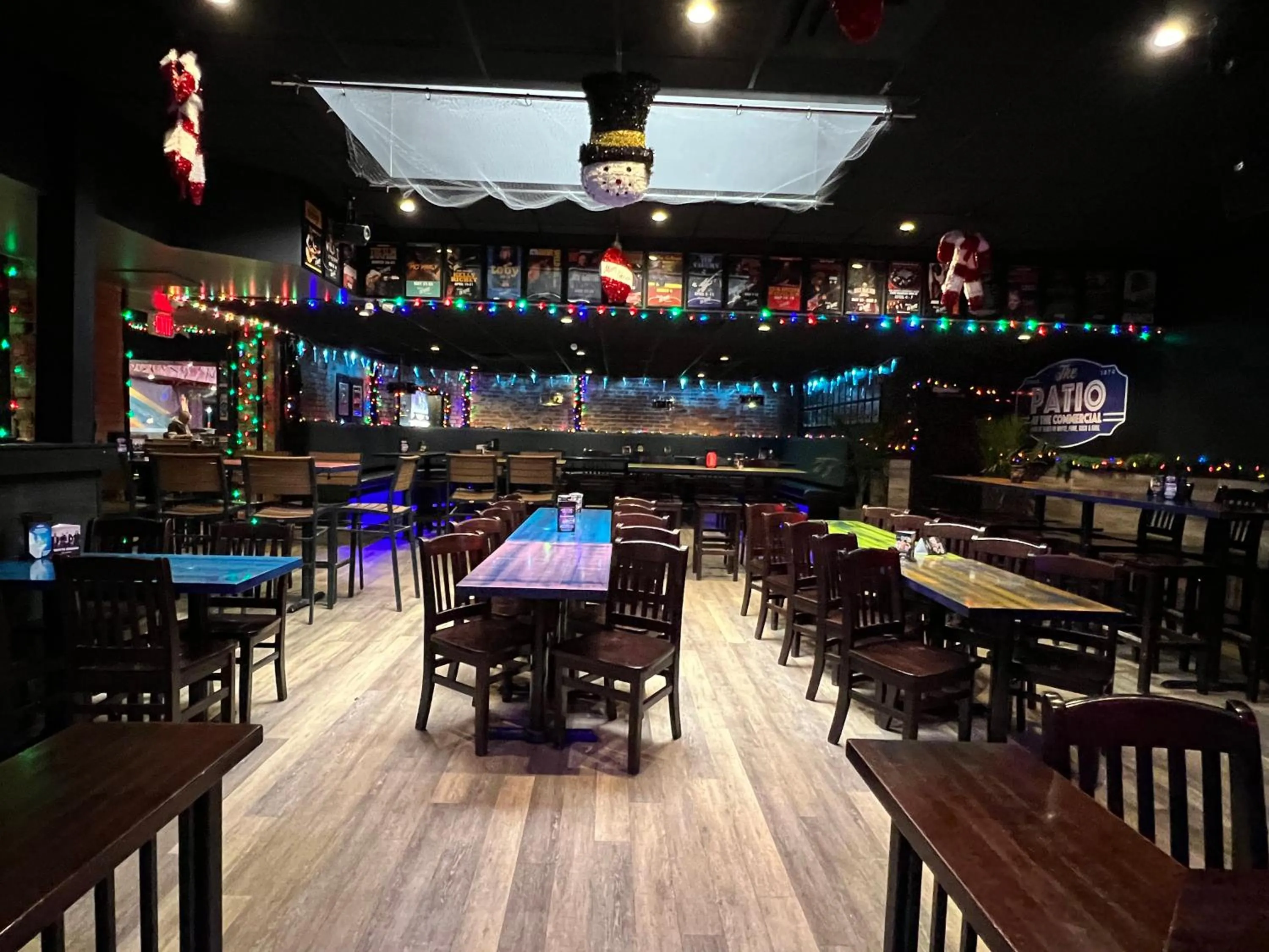 Lounge or bar in Commercial Hotel