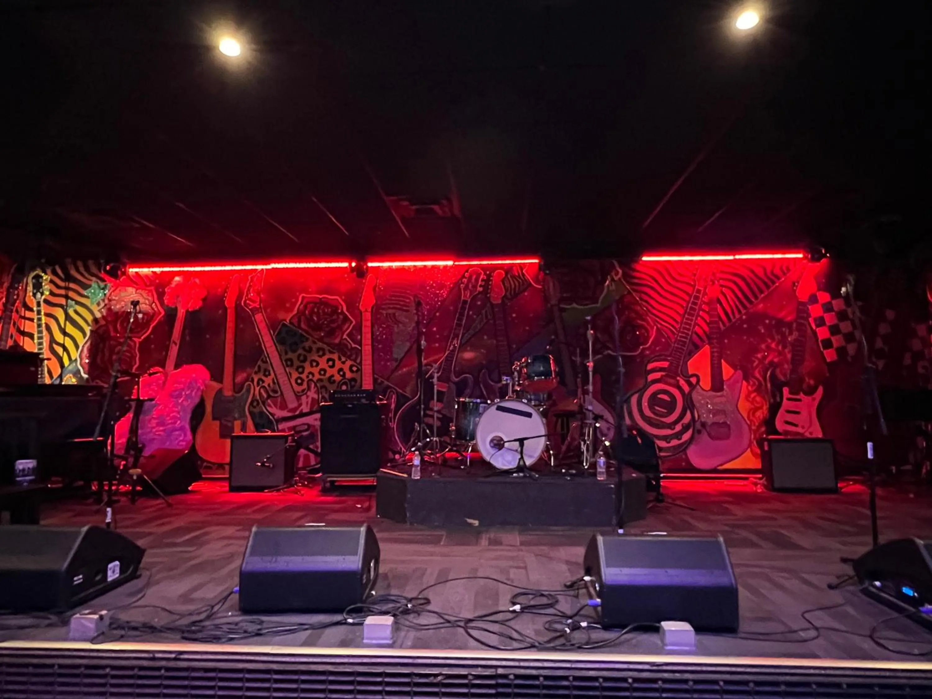 Lounge or bar in Commercial Hotel