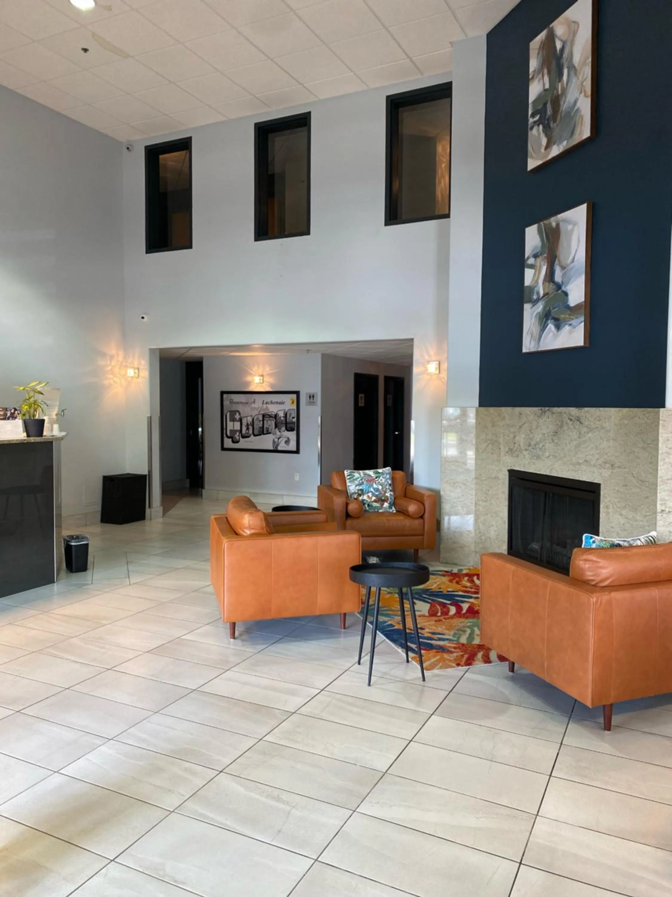 Super 8 by Wyndham Lachenaie/Terrebonne