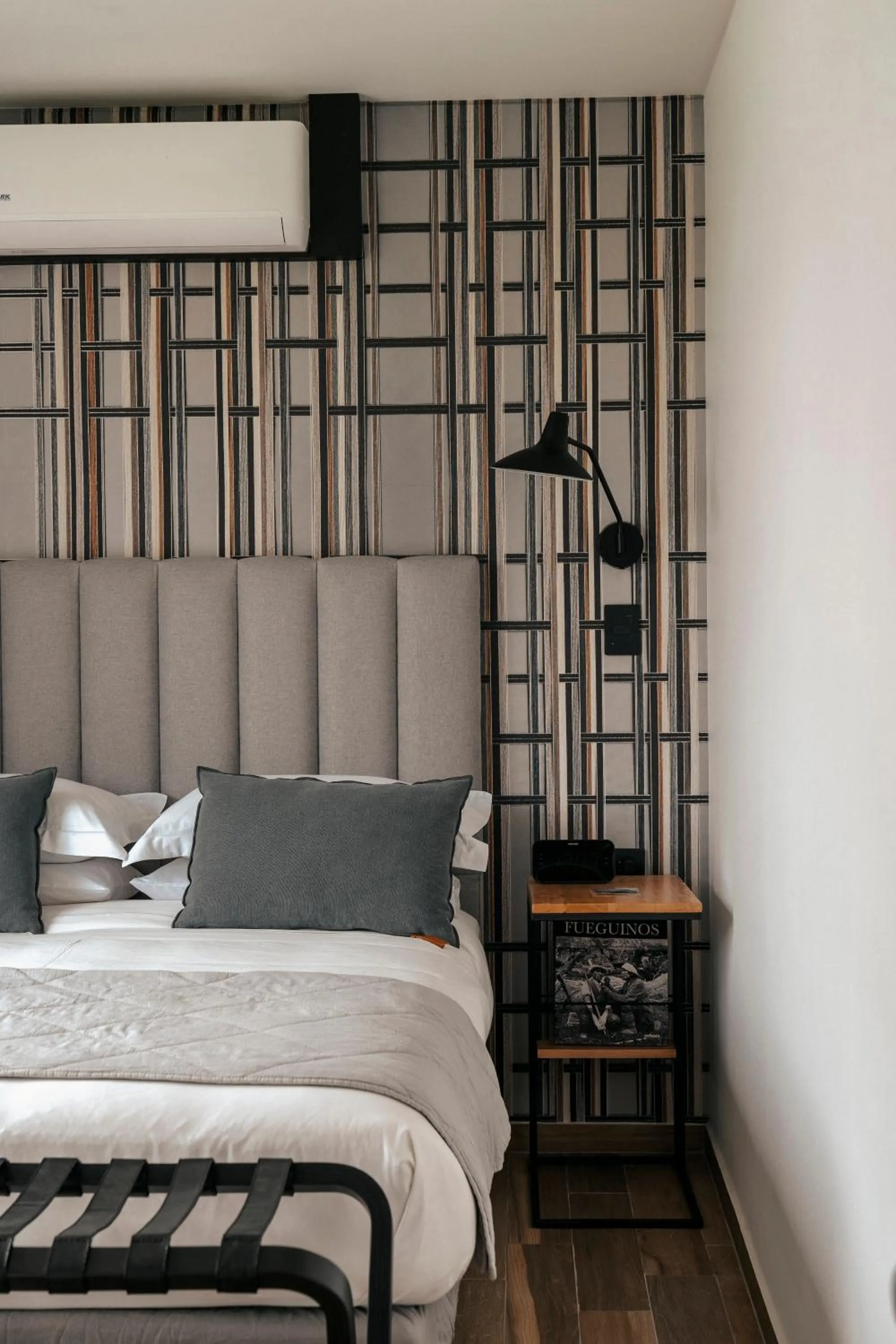 Bedroom, Bed in Maison Italia 1029