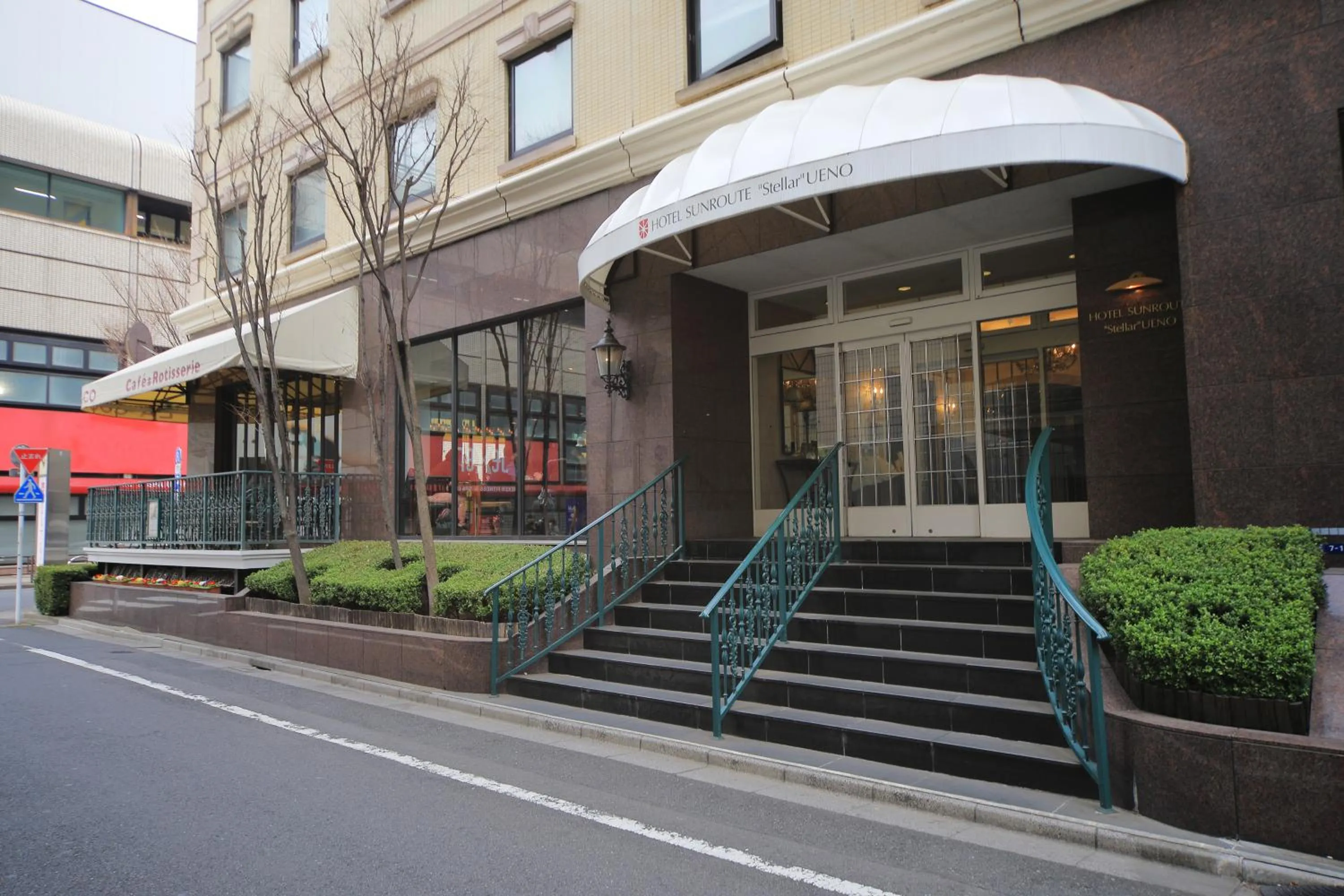 Facade/entrance in Hotel Sunroute Stellar Ueno