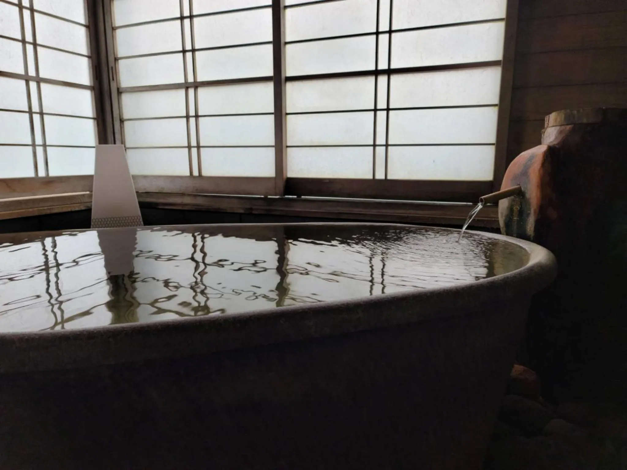 Hot Spring Bath in Hanaichi