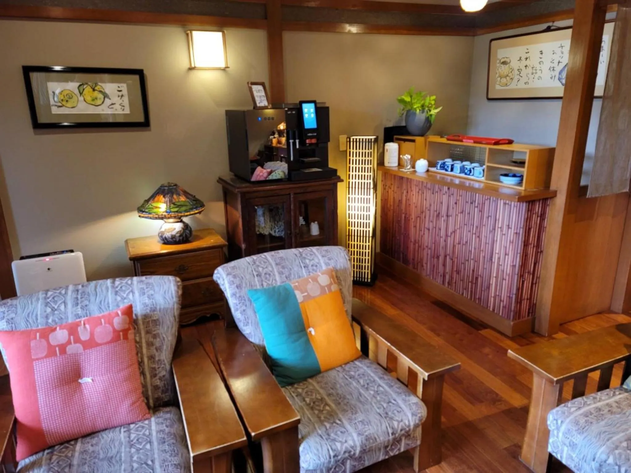 Lounge or bar in Hanaichi