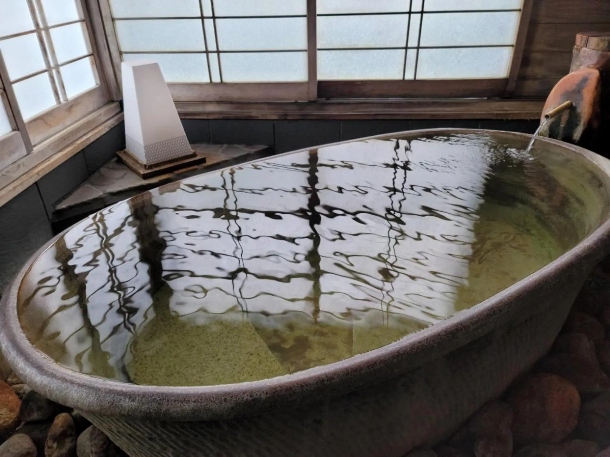 Hot Spring Bath in Hanaichi
