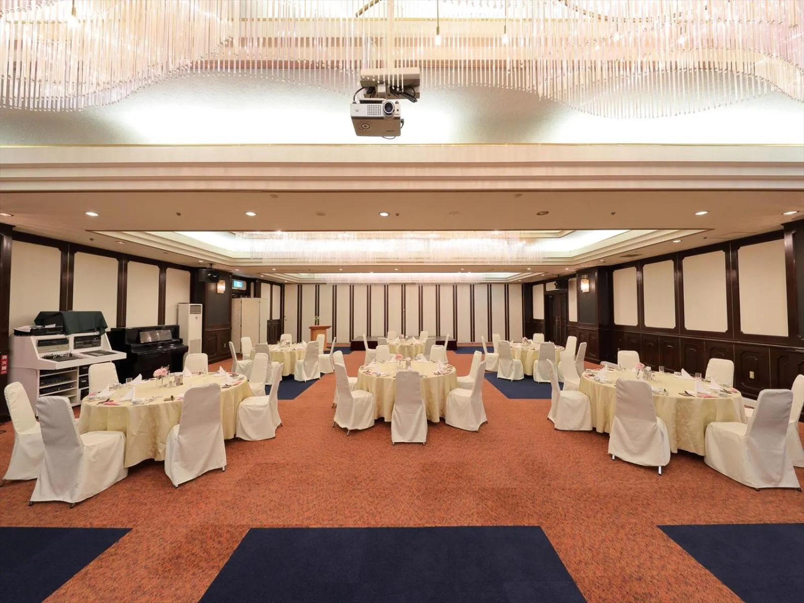 Banquet/Function facilities in Garden hotel Shiunkaku Higashimatsuyama