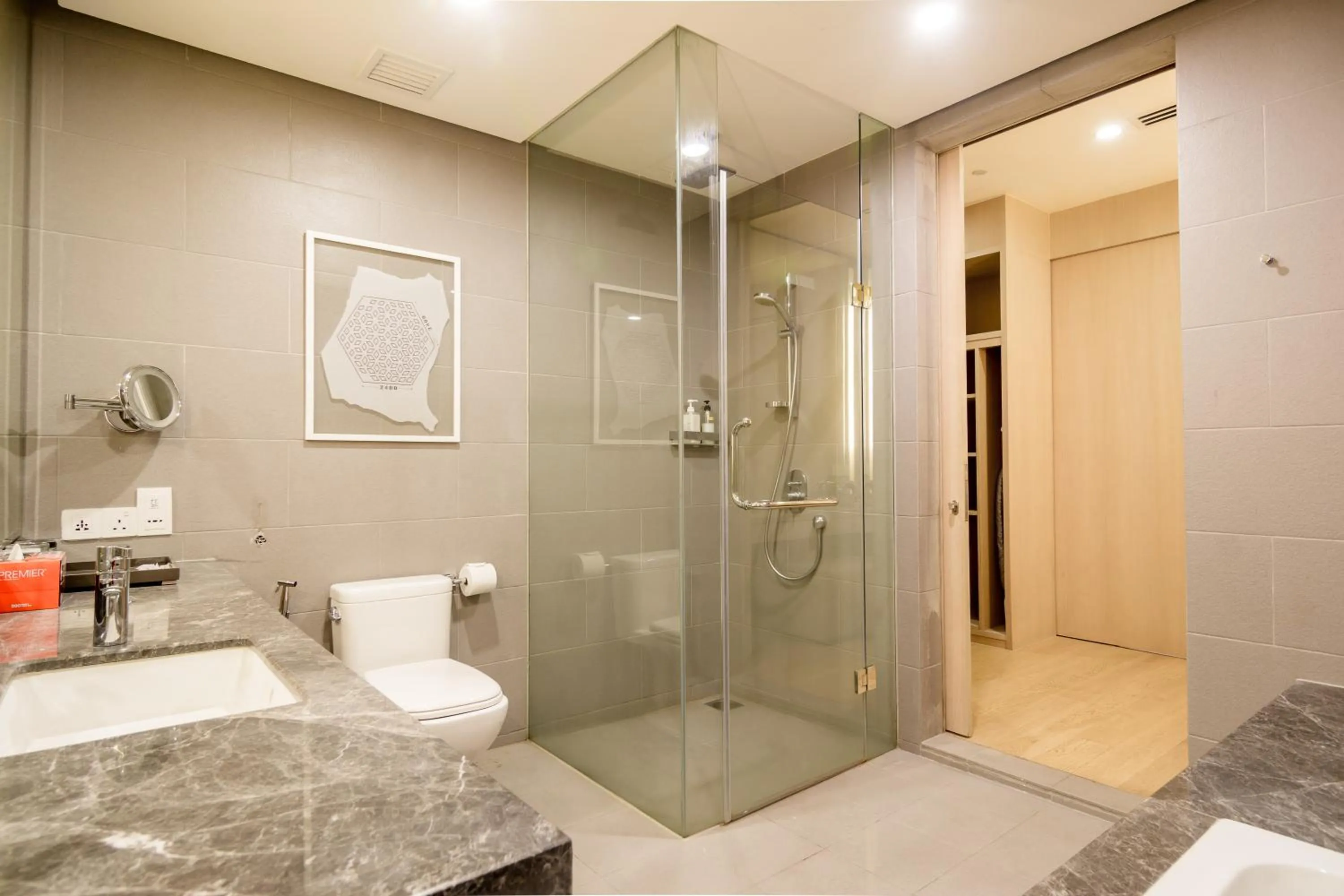 Bathroom in 188 Suites by NamaStay