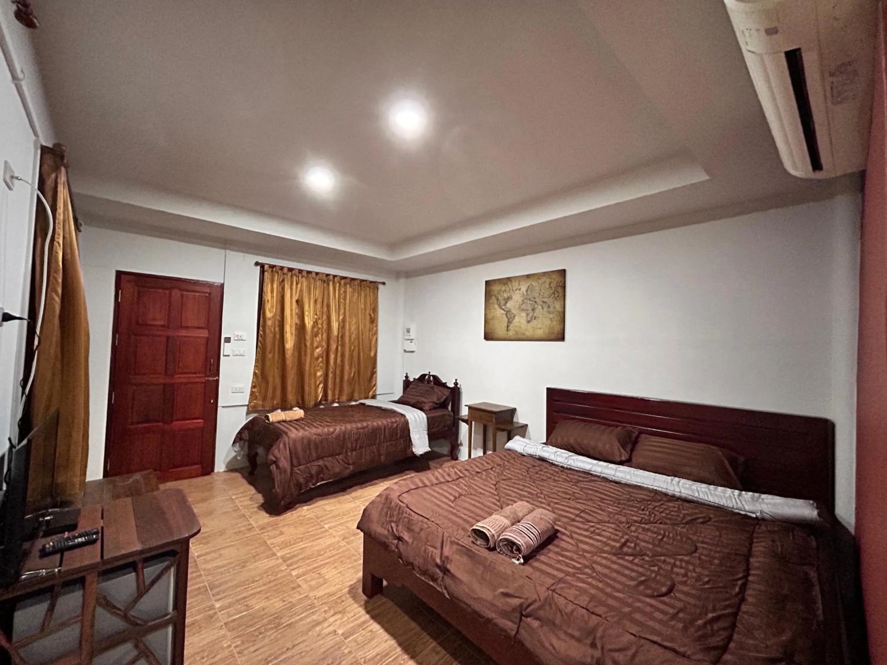 Bed in Suchanaree@Laemngop