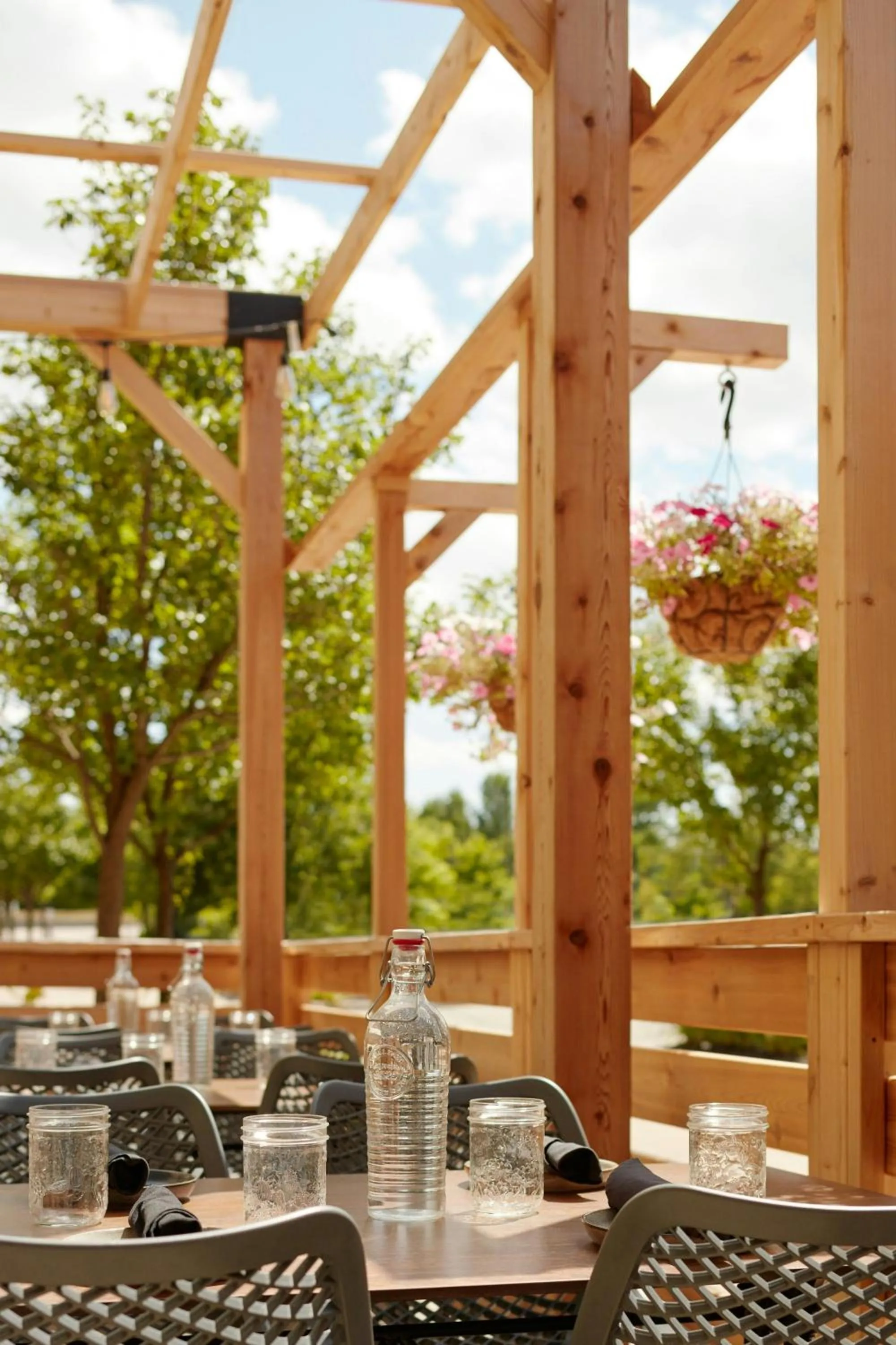 Restaurant/places to eat in Delta Hotels by Marriott Guelph Conference Centre